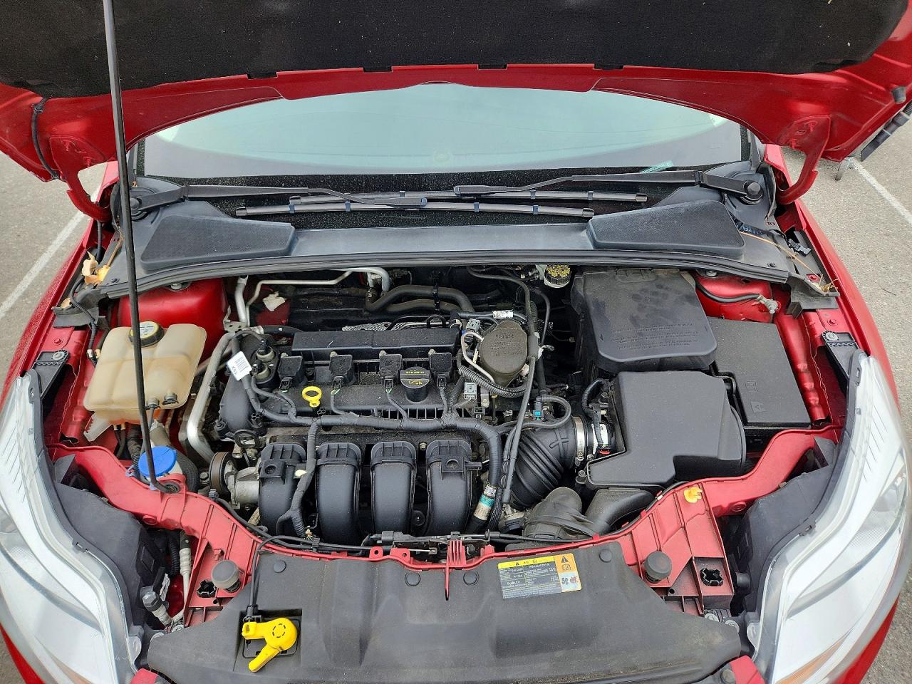 2012 Ford Focus Se Red vin: 1FAHP3K28CL330489