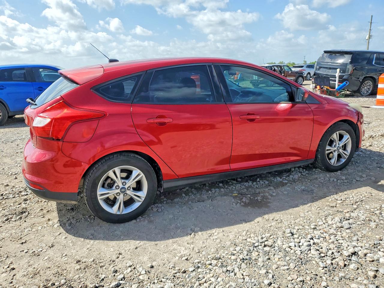 2012 Ford Focus Se Red vin: 1FAHP3K28CL476181