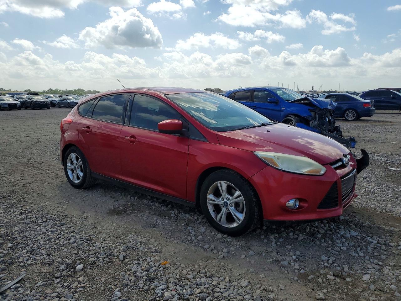 2012 Ford Focus Se Red vin: 1FAHP3K28CL476181
