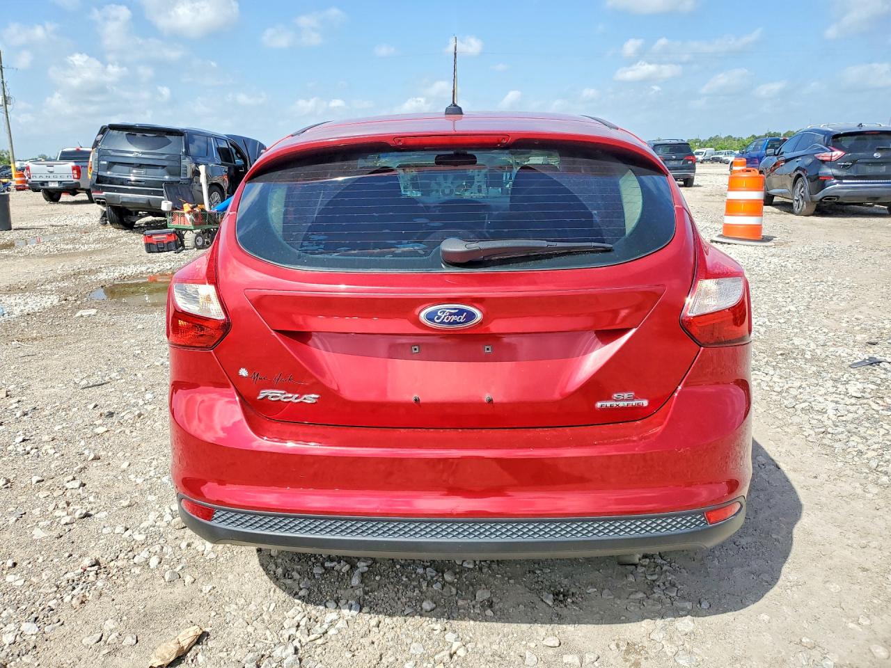 2012 Ford Focus Se Red vin: 1FAHP3K28CL476181