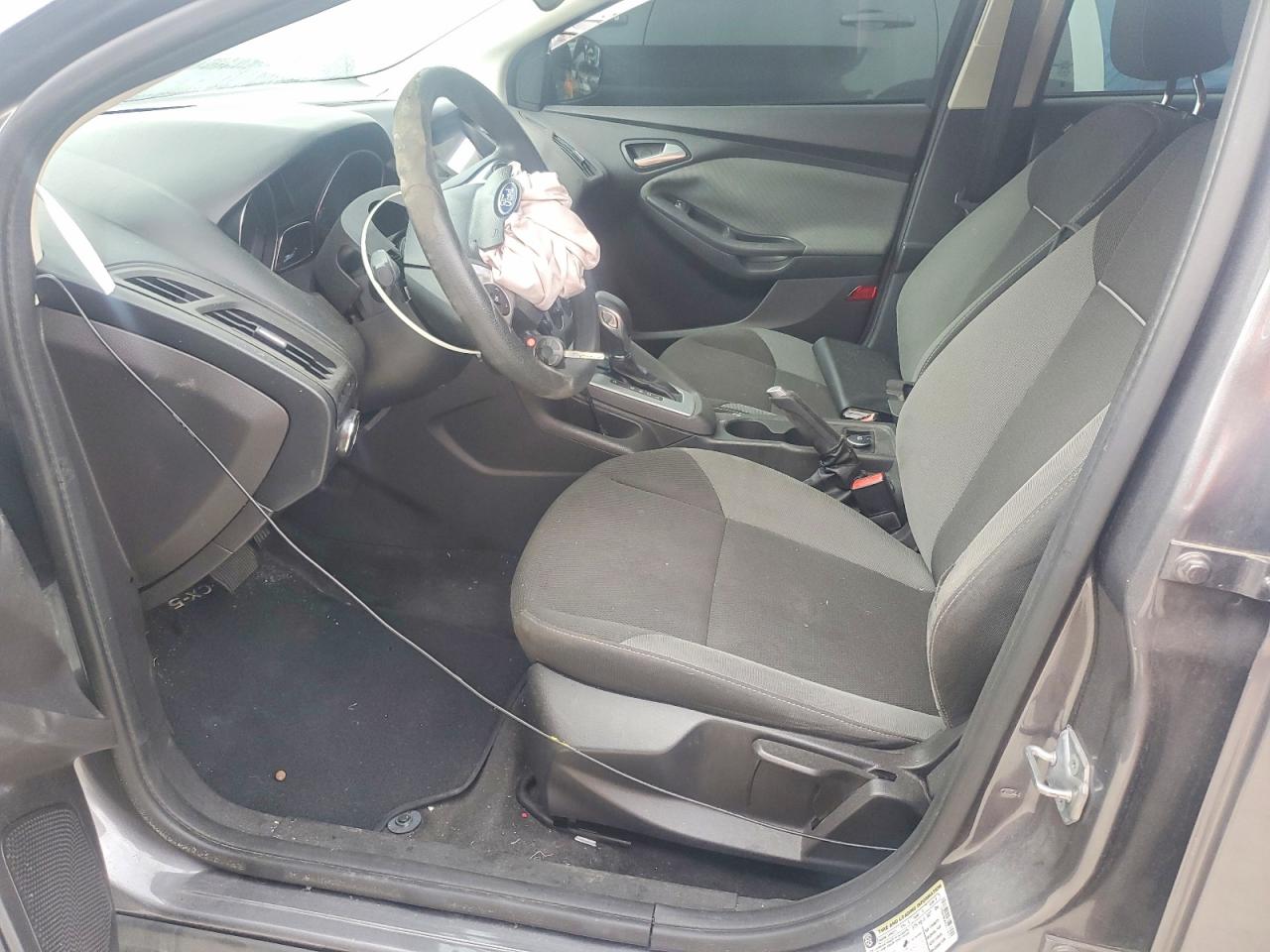 2012 Ford Focus Gray vin: 1FAHP3K29CL113713