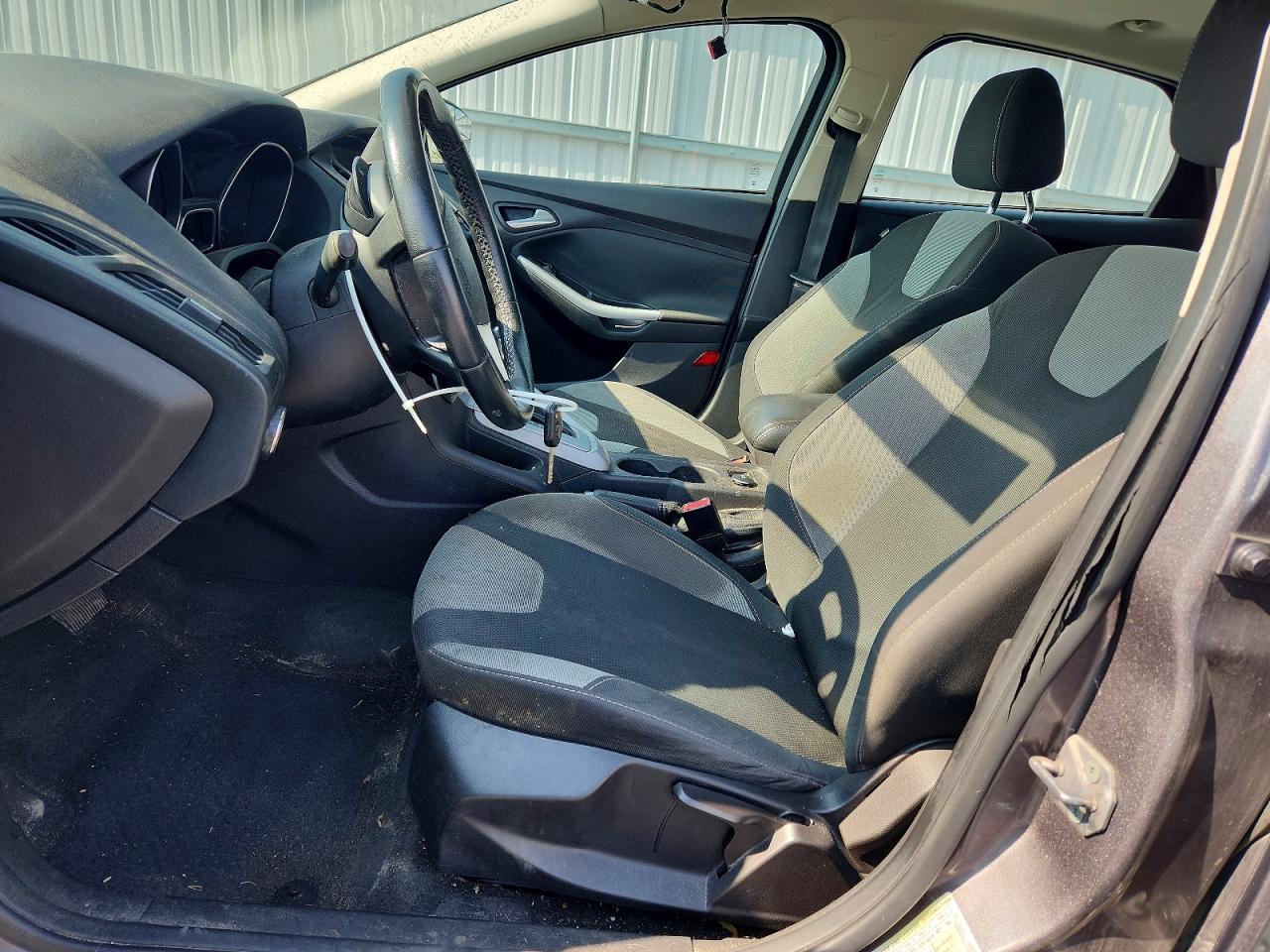 2012 Ford Focus Se Gray vin: 1FAHP3K29CL173183