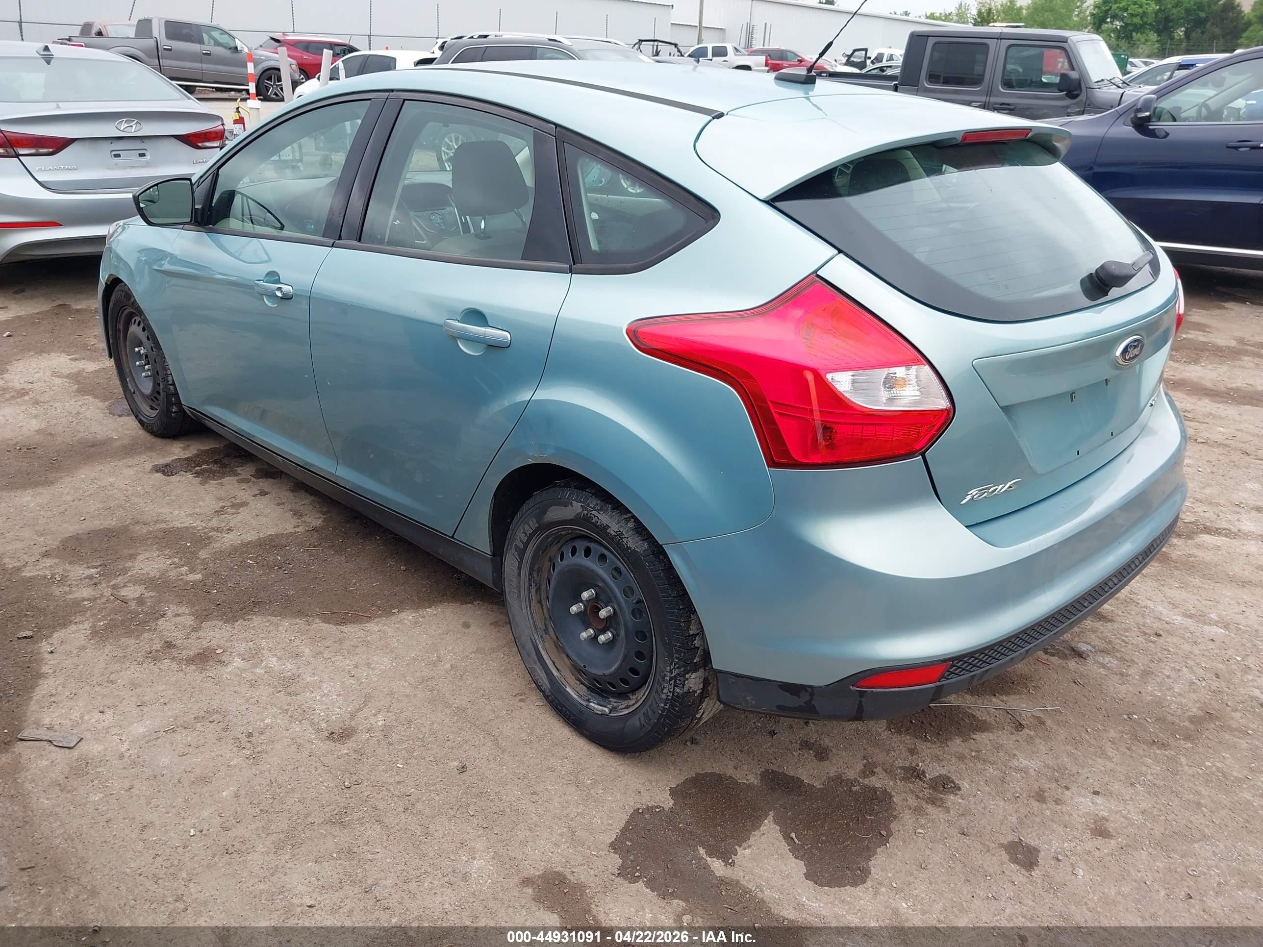 2012 Ford Focus Se Зеленый vin: 1FAHP3K29CL182644