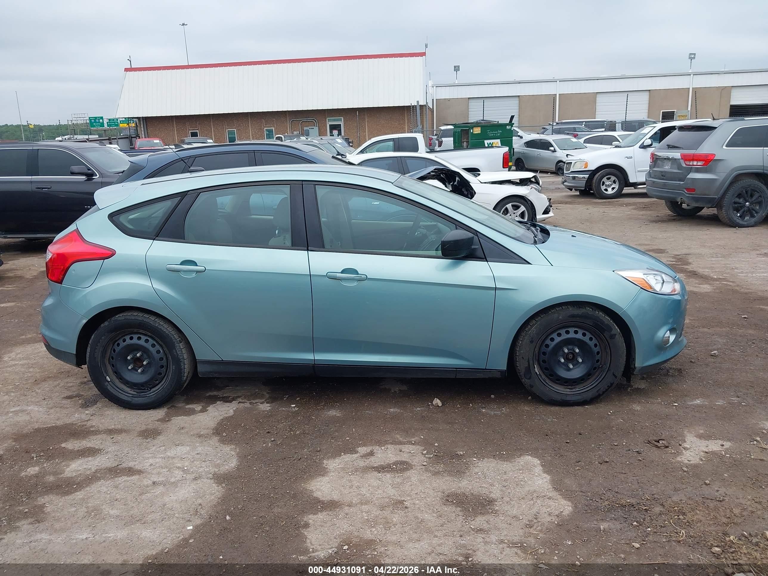 2012 Ford Focus Se Зеленый vin: 1FAHP3K29CL182644