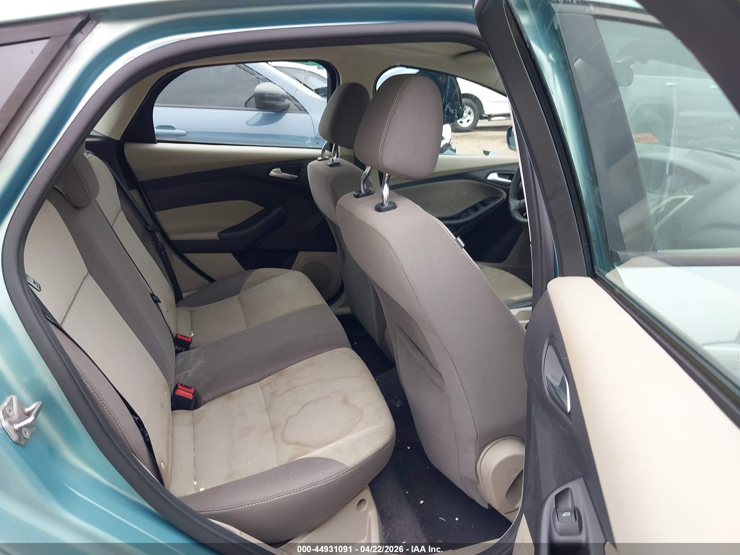 2012 Ford Focus Se Зеленый vin: 1FAHP3K29CL182644