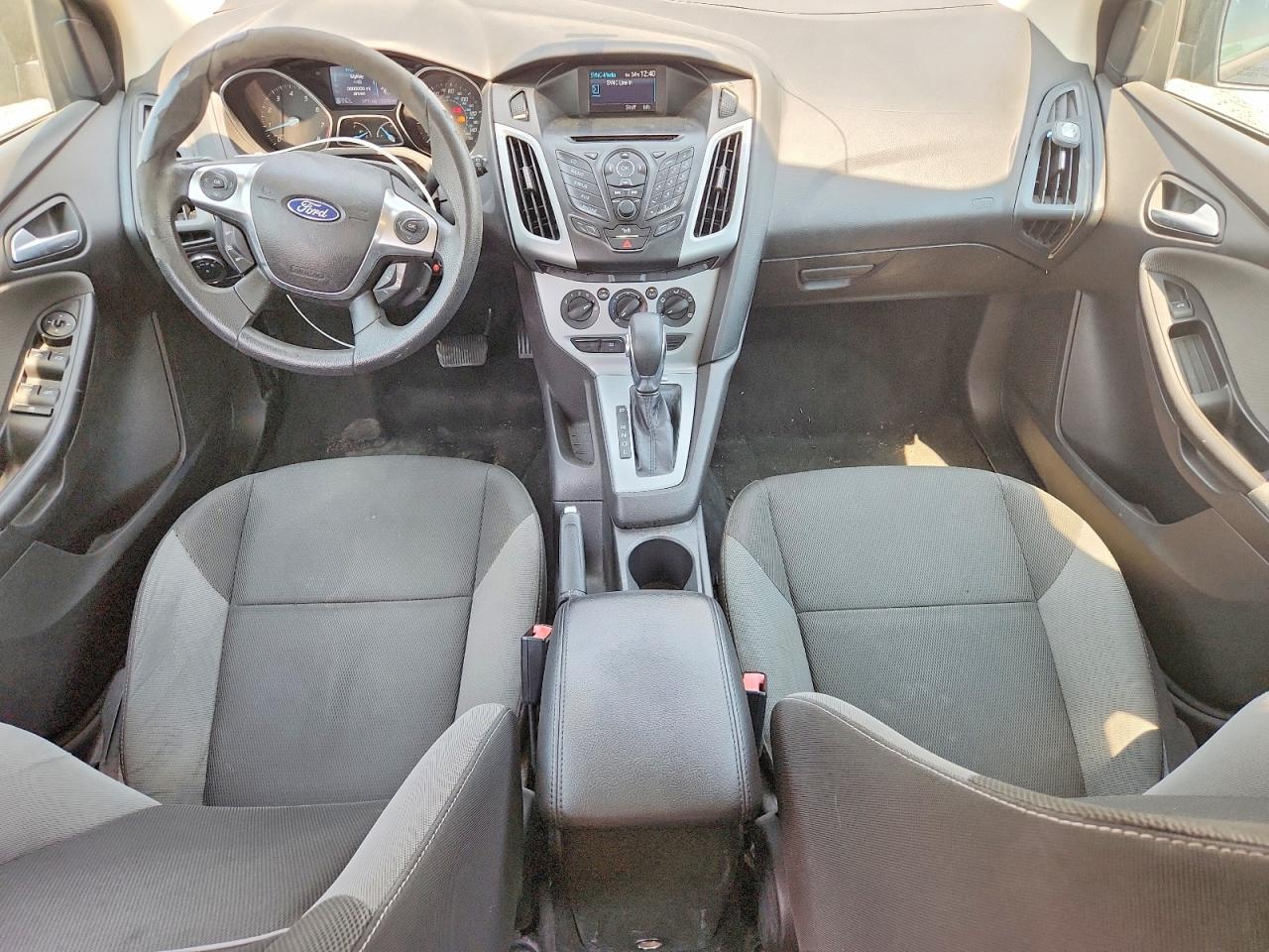 2012 Ford Focus Se Черный vin: 1FAHP3K29CL237609