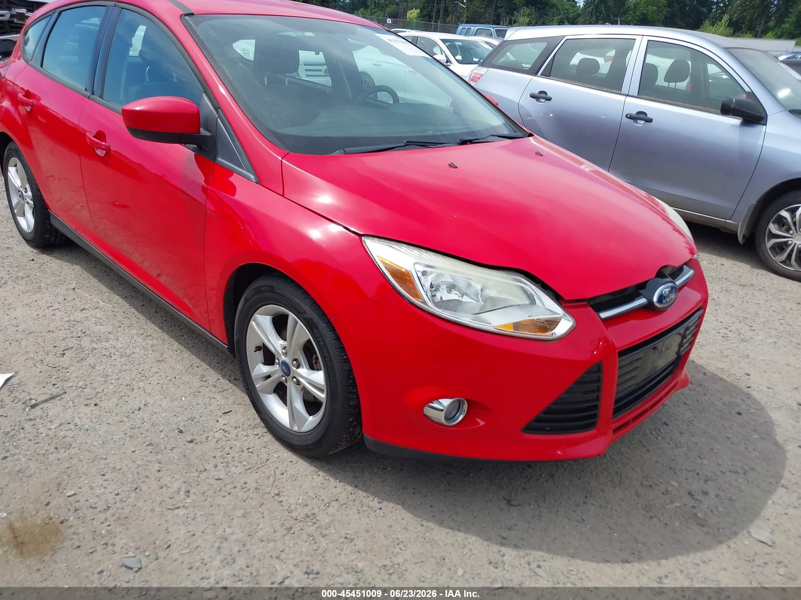 2012 Ford Focus Se Red vin: 1FAHP3K29CL295445