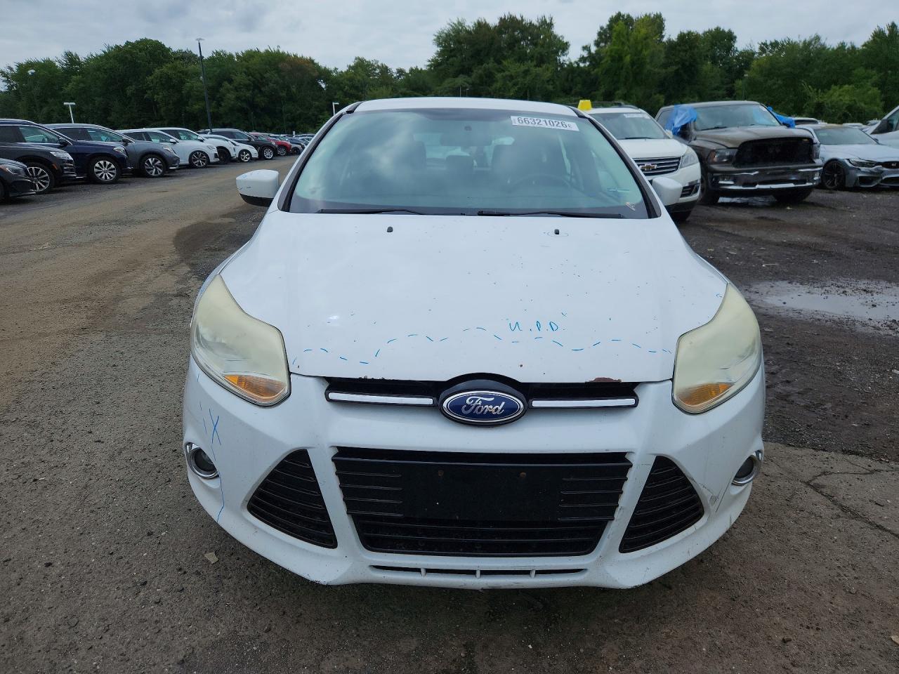 2012 Ford Focus Se White vin: 1FAHP3K29CL296868
