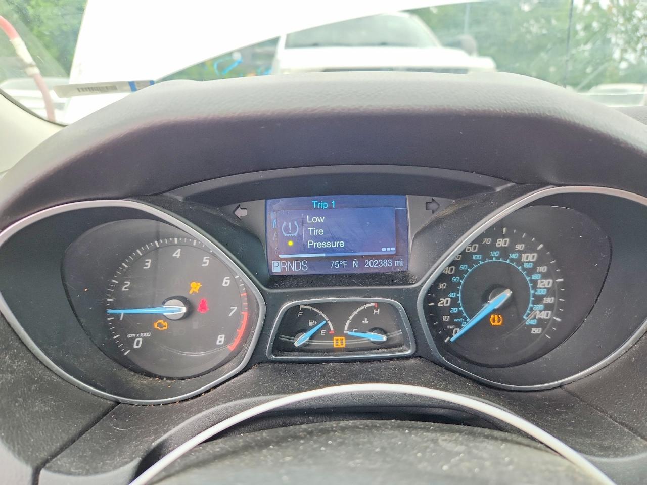 2012 Ford Focus Se White vin: 1FAHP3K29CL296868