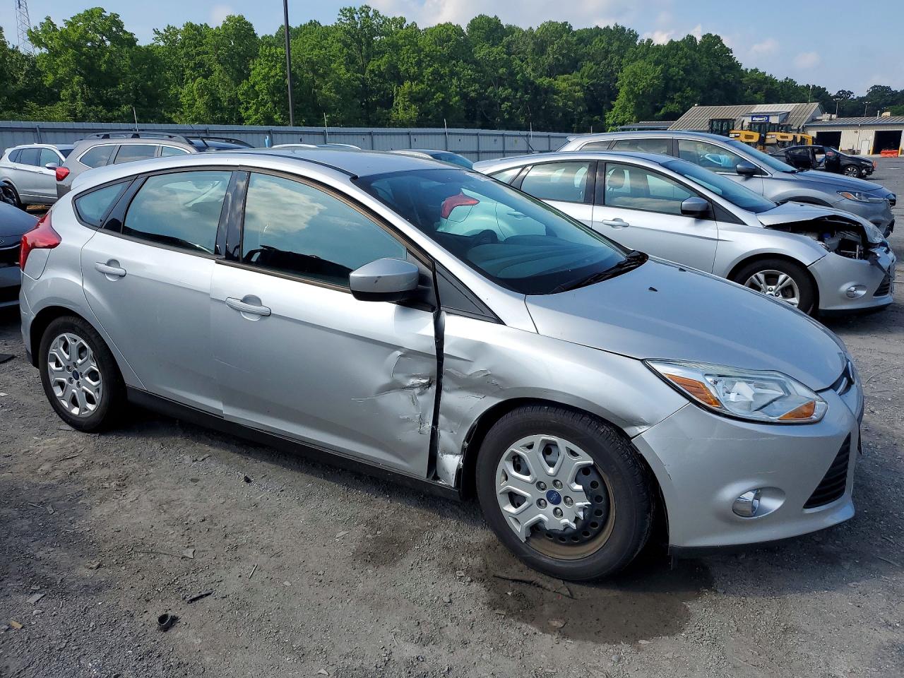 2012 Ford Focus Se Silver vin: 1FAHP3K29CL308940