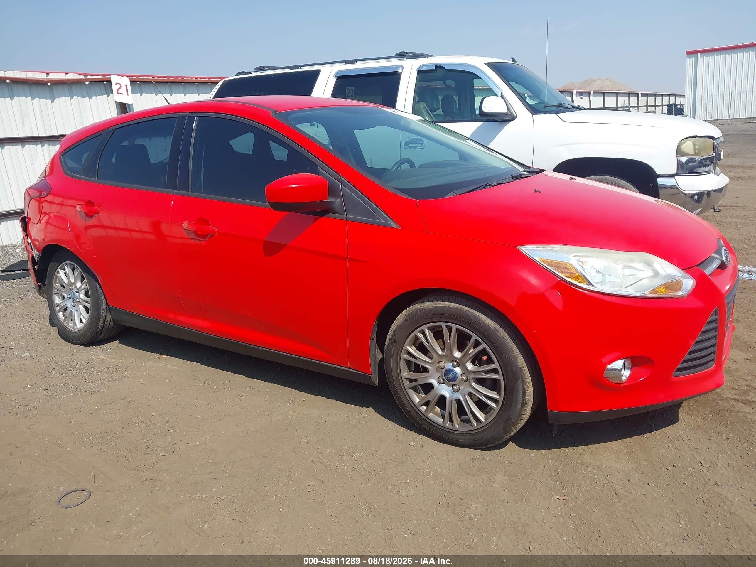2012 Ford Focus Se Red vin: 1FAHP3K29CL411100