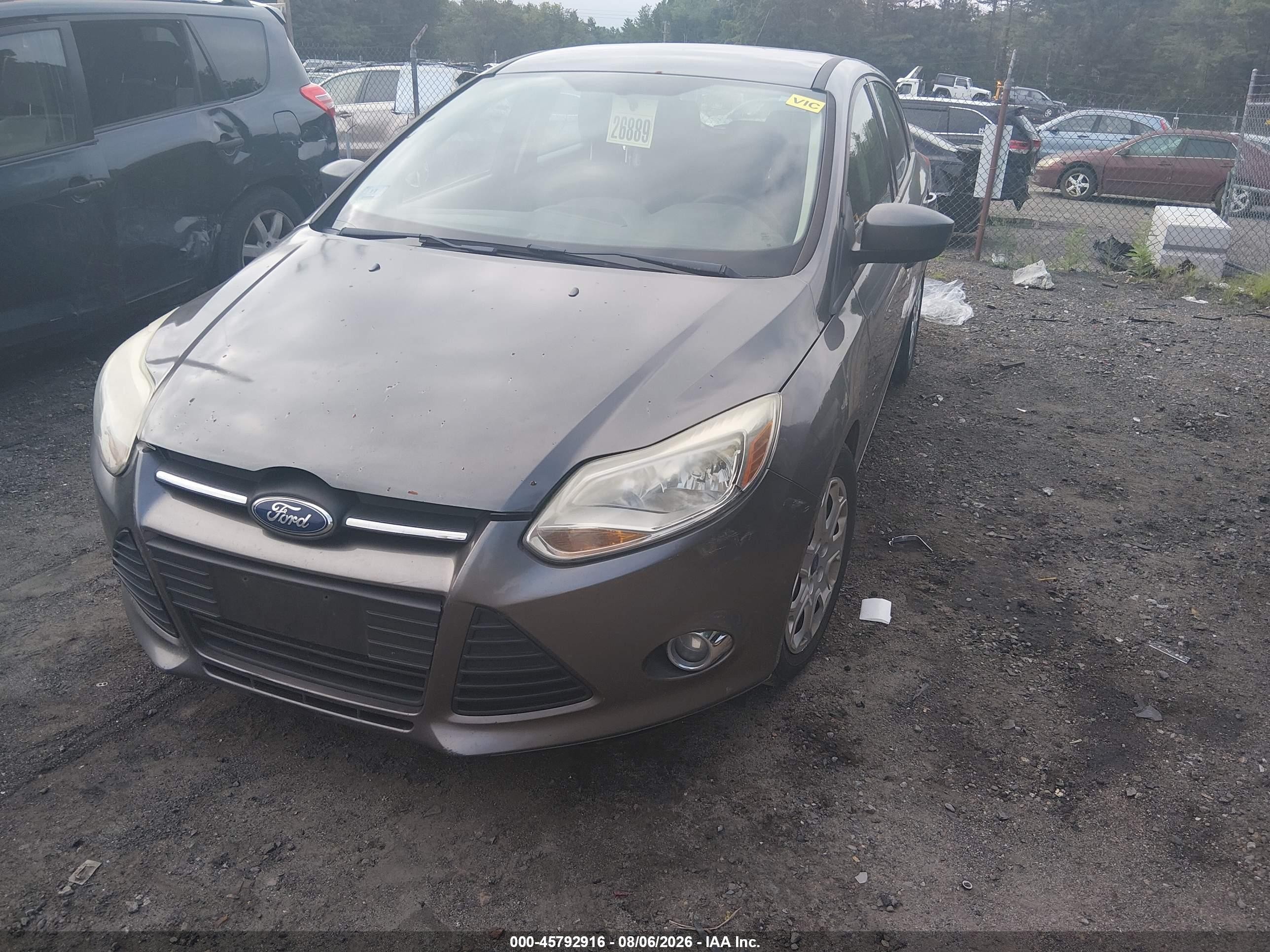 2012 Ford Focus Se Gray vin: 1FAHP3K2XCL124252