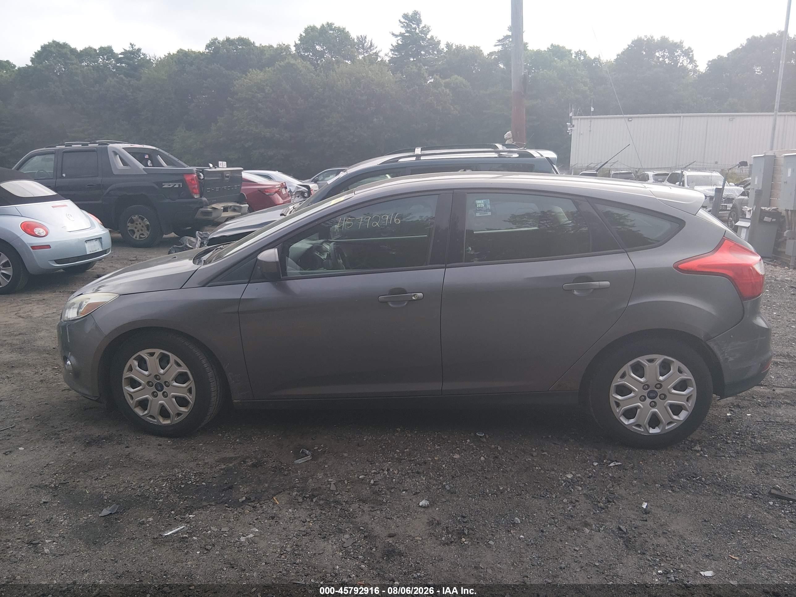 2012 Ford Focus Se Gray vin: 1FAHP3K2XCL124252