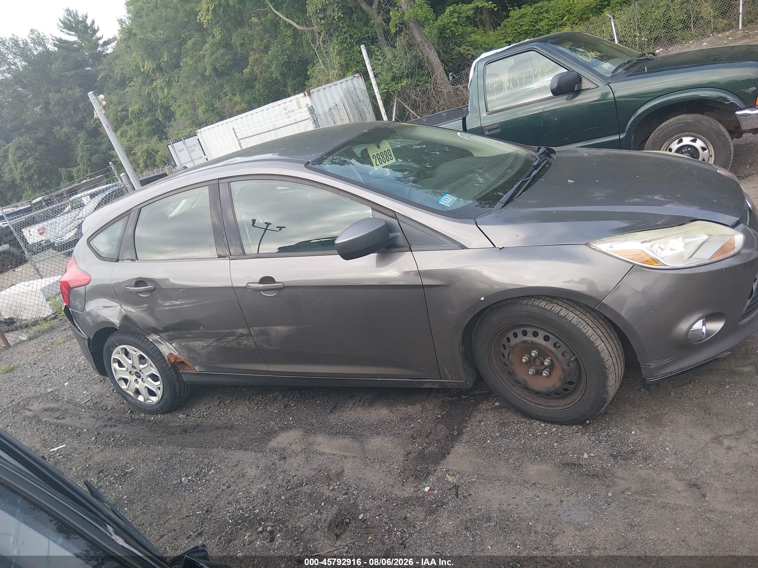 2012 Ford Focus Se Gray vin: 1FAHP3K2XCL124252