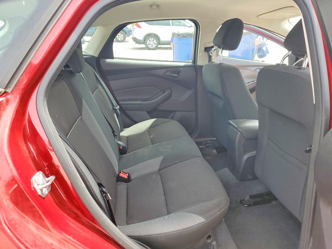 2012 Ford Focus Se Red vin: 1FAHP3K2XCL134103