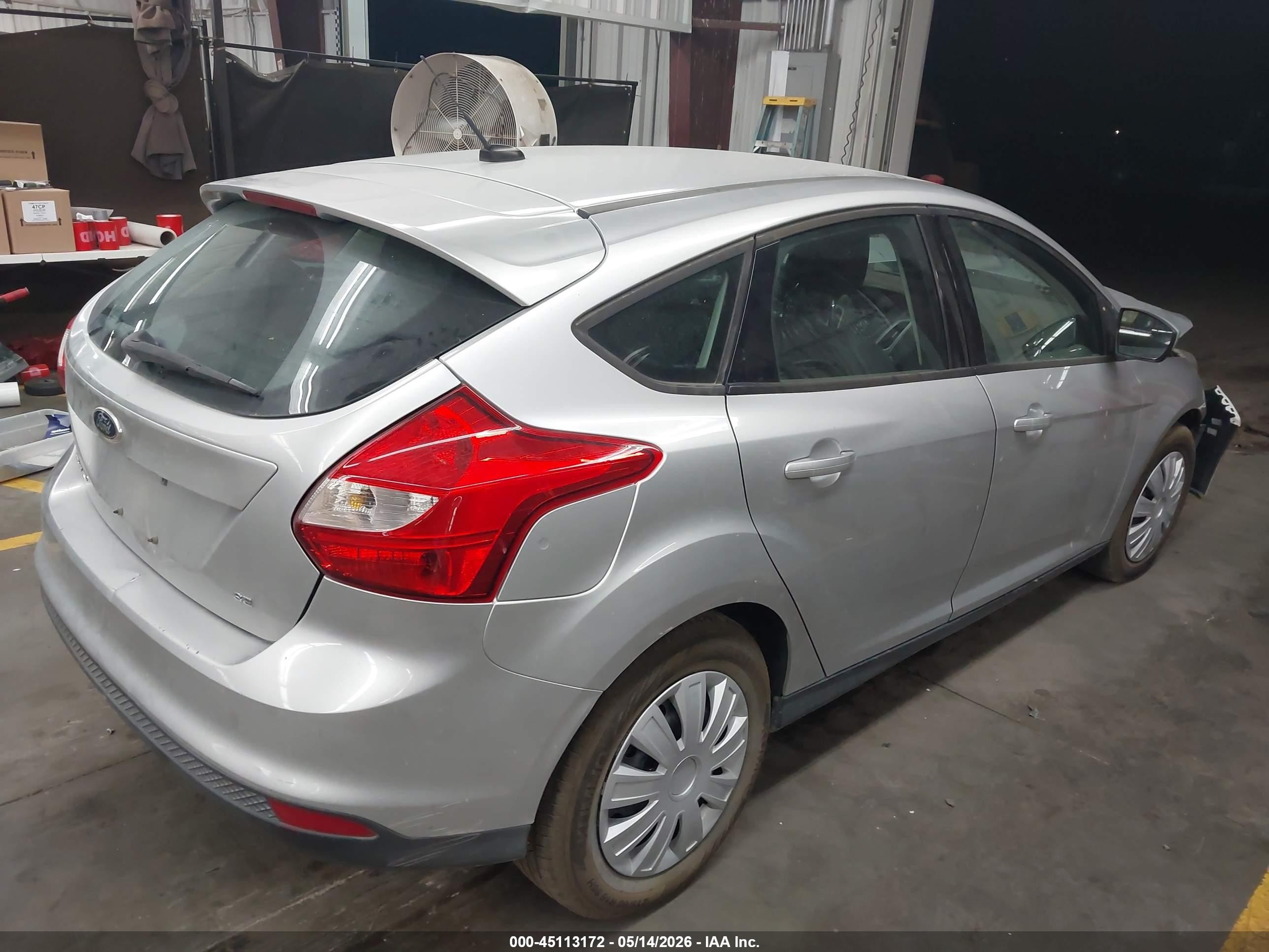 2012 Ford Focus Se Gray vin: 1FAHP3K2XCL237022