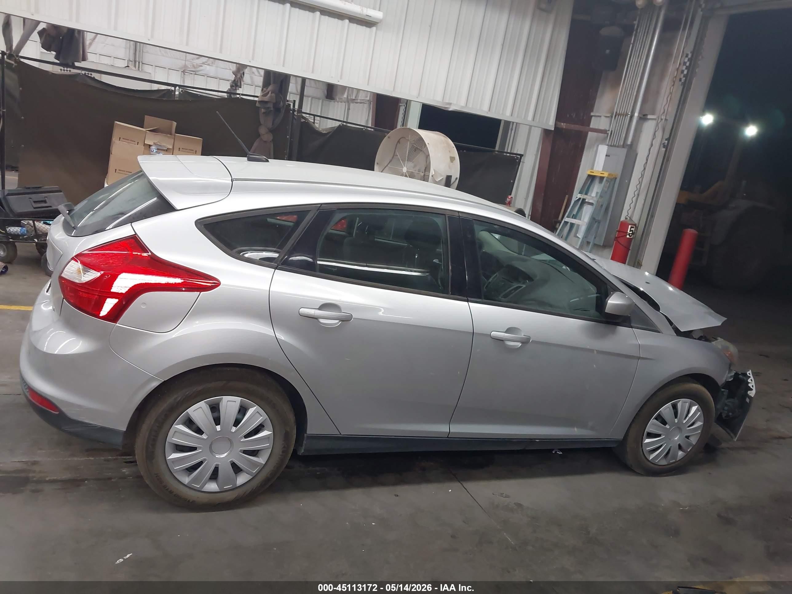 2012 Ford Focus Se Gray vin: 1FAHP3K2XCL237022