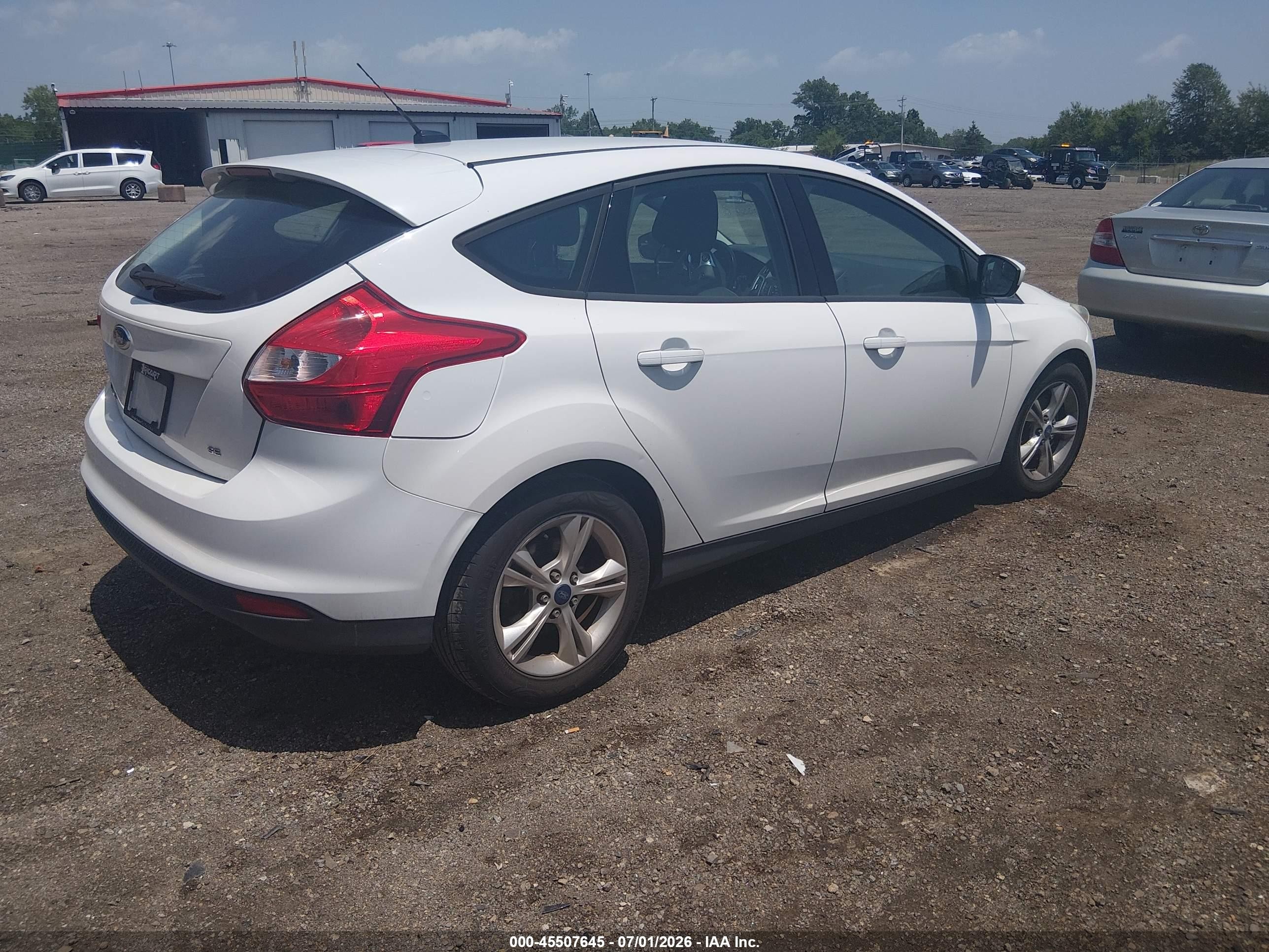2012 Ford Focus Se White vin: 1FAHP3K2XCL311068