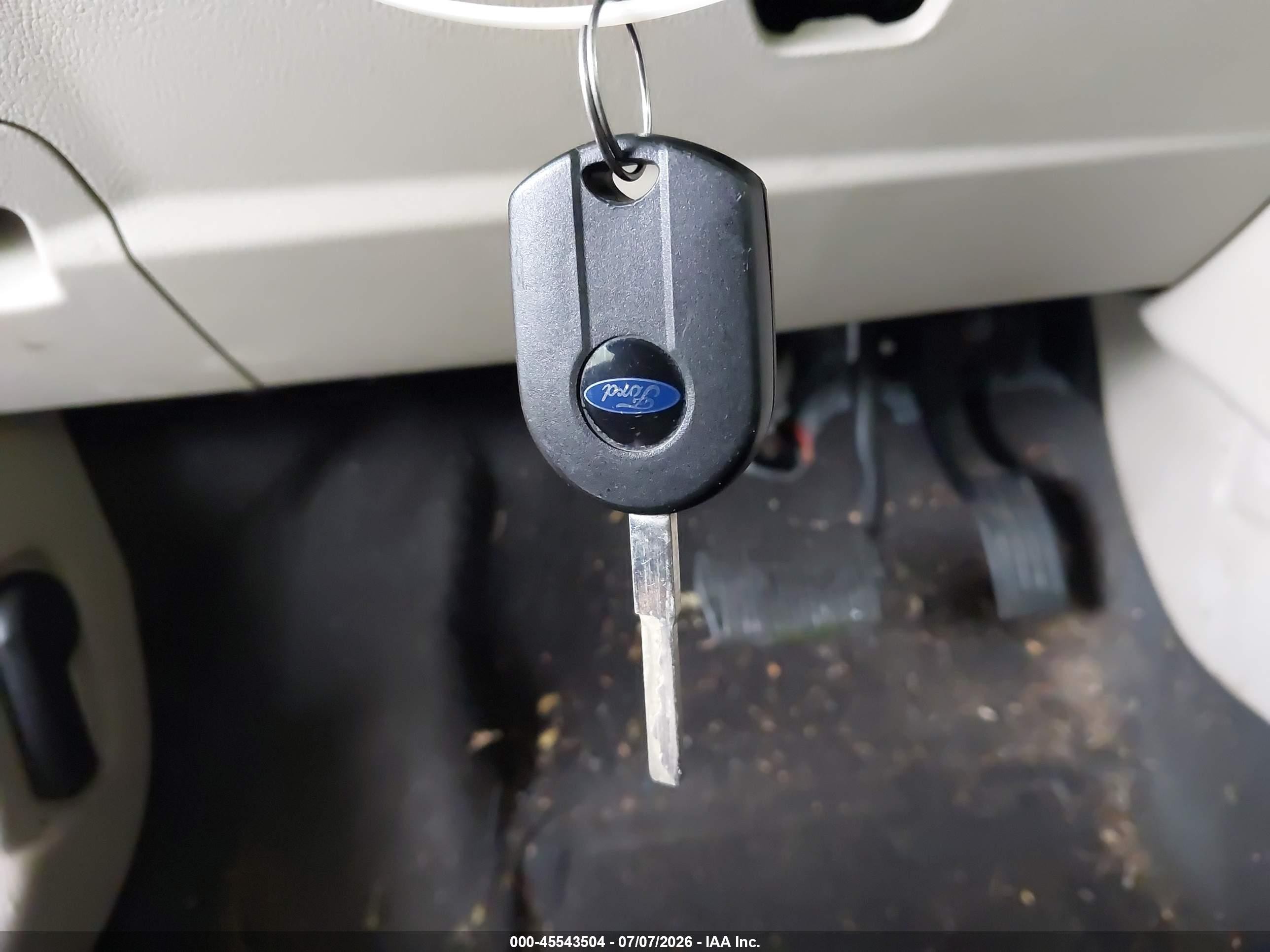 2012 Ford Focus Se Красный vin: 1FAHP3K2XCL314004