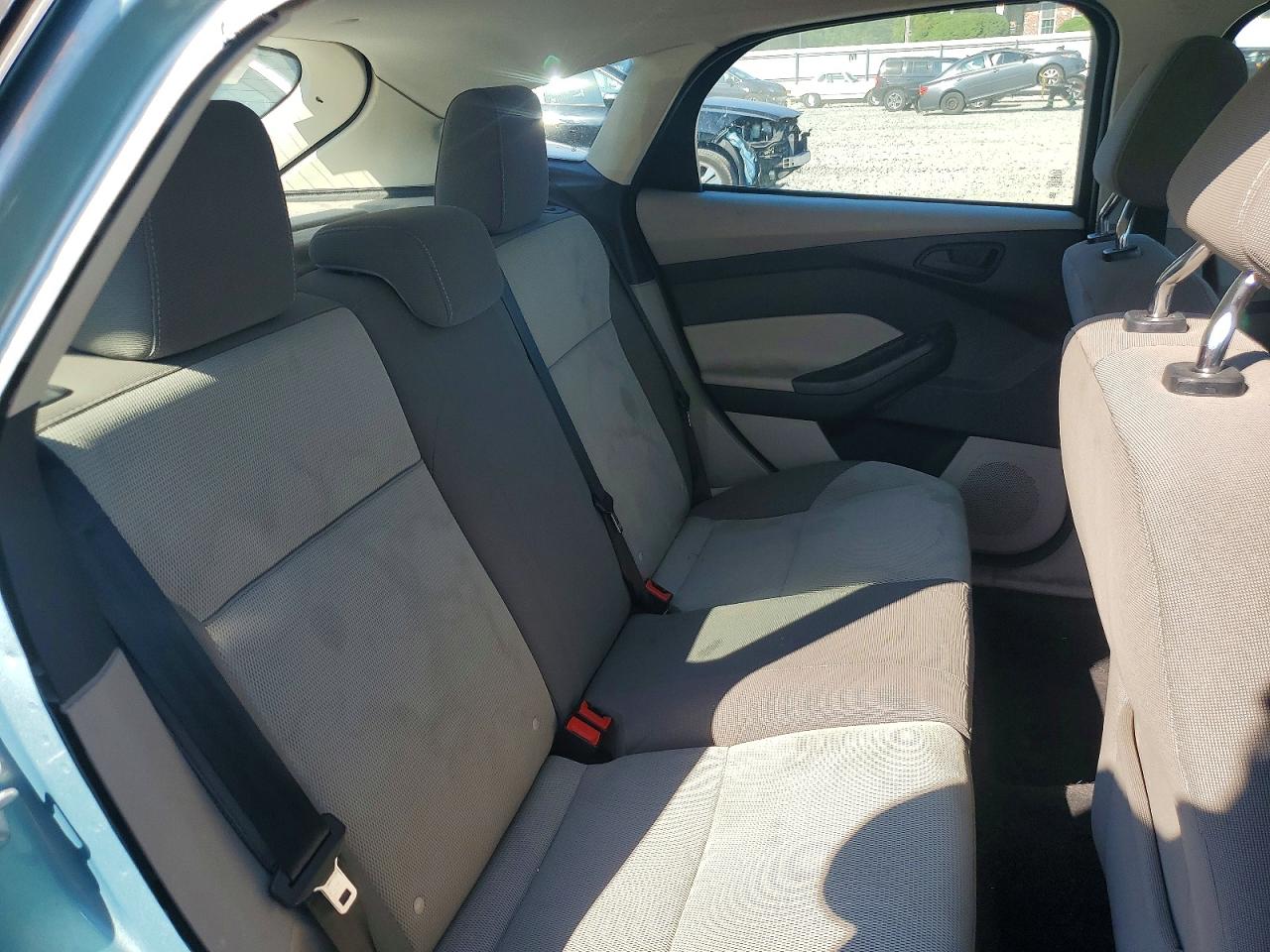 2012 Ford Focus Se Blue vin: 1FAHP3K2XCL351585