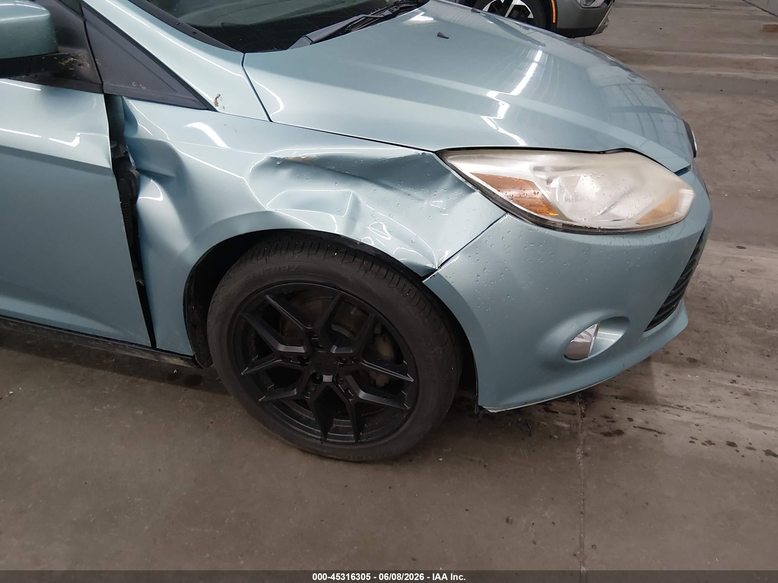 2012 Ford Focus Se Teal vin: 1FAHP3K2XCL404558