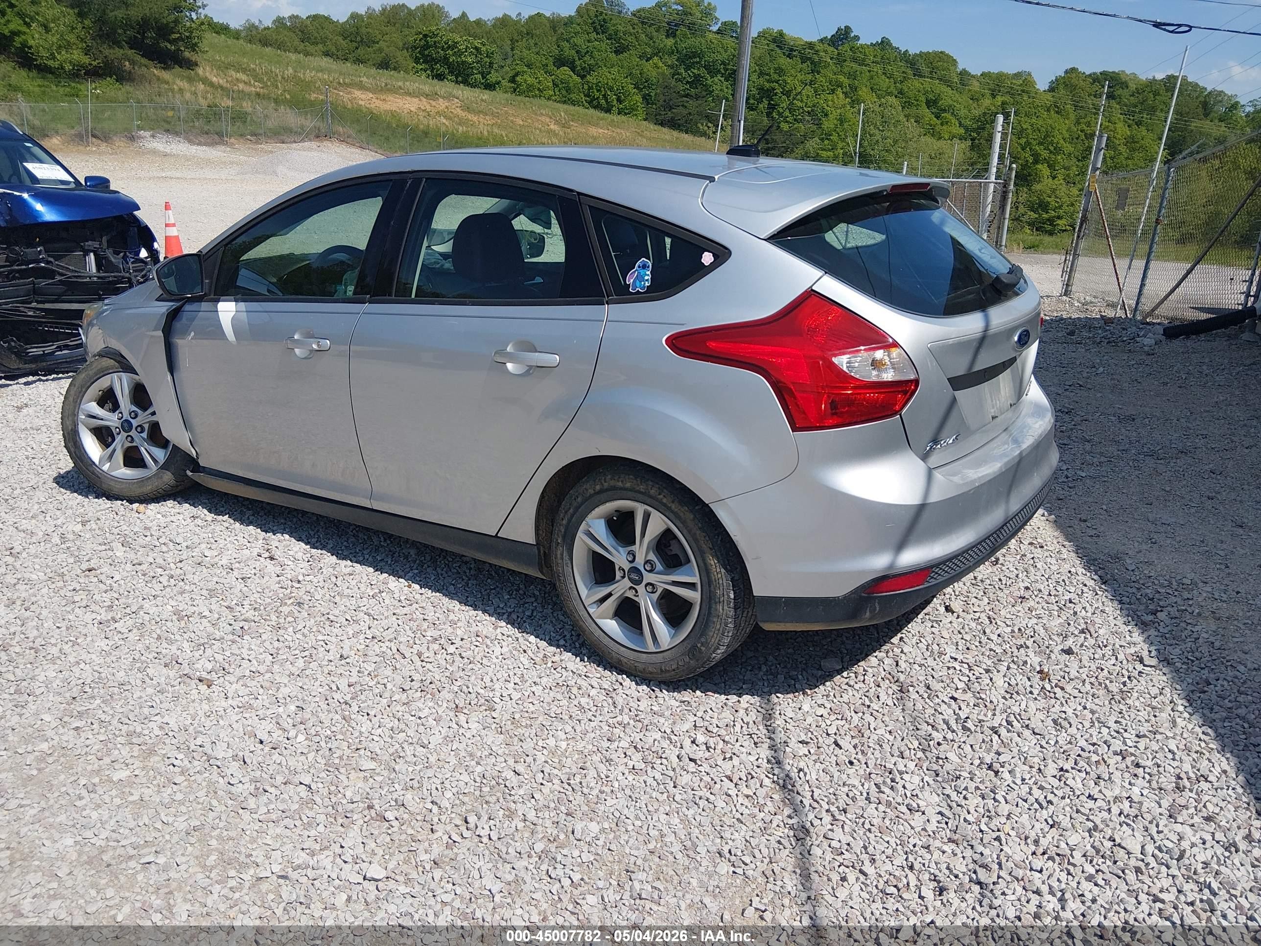 2012 Ford Focus Se Silver vin: 1FAHP3K2XCL413602
