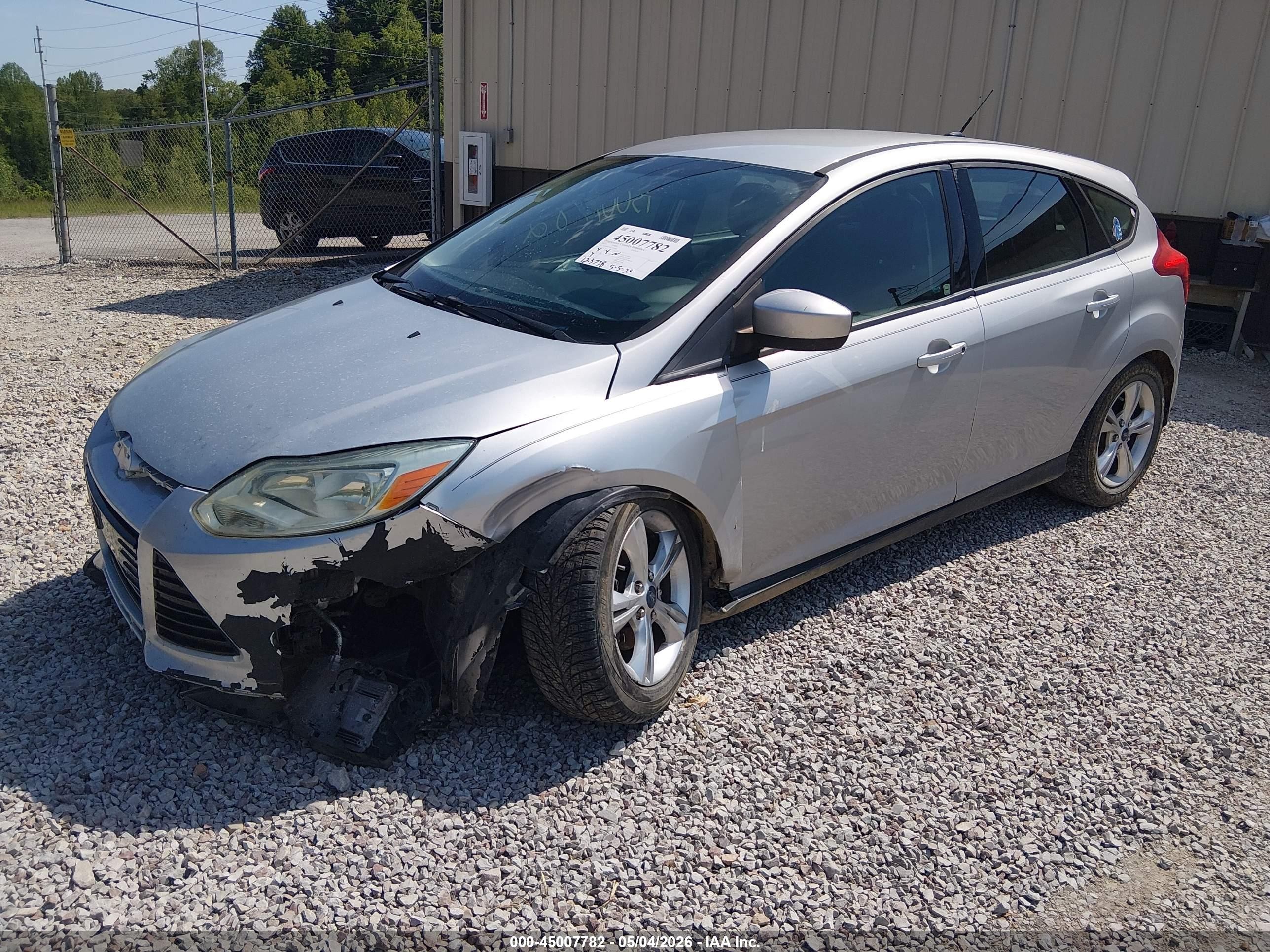 2012 Ford Focus Se Silver vin: 1FAHP3K2XCL413602