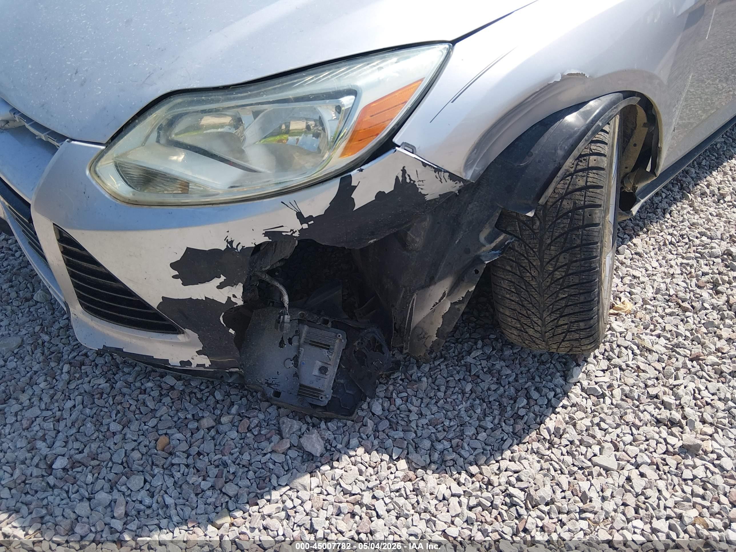 2012 Ford Focus Se Silver vin: 1FAHP3K2XCL413602