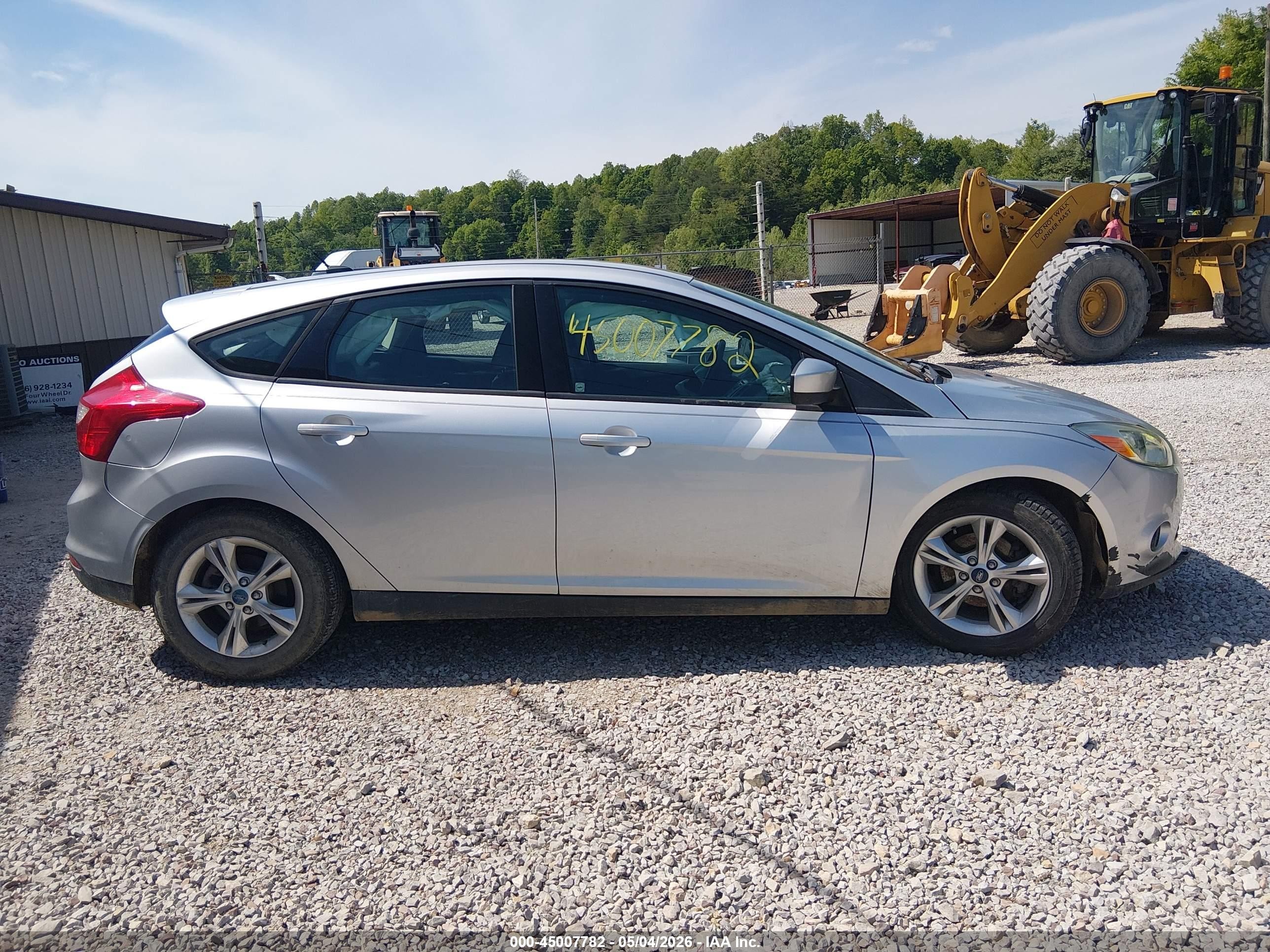 2012 Ford Focus Se Silver vin: 1FAHP3K2XCL413602