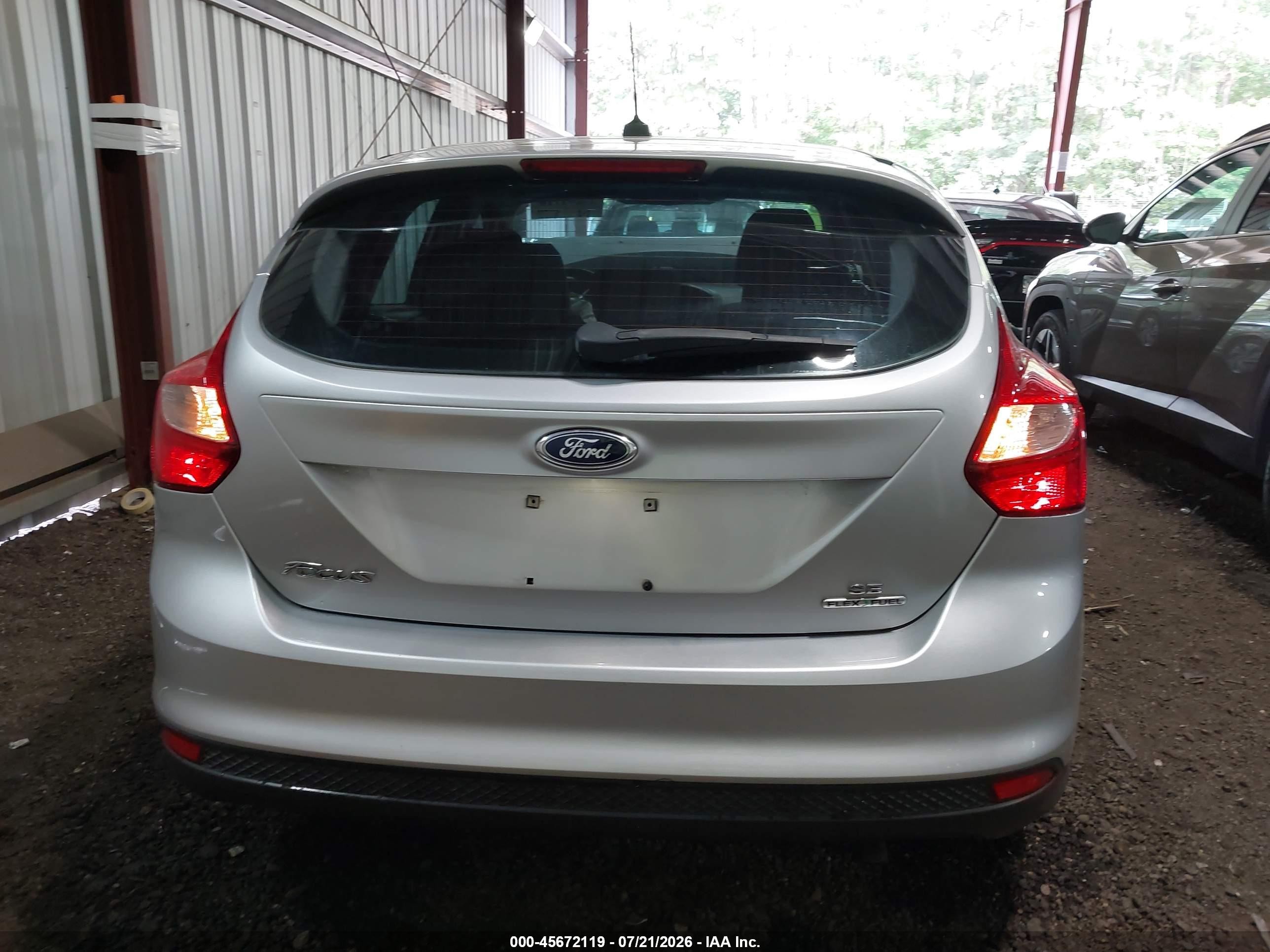 2012 Ford Focus Se Silver vin: 1FAHP3K2XCL433798