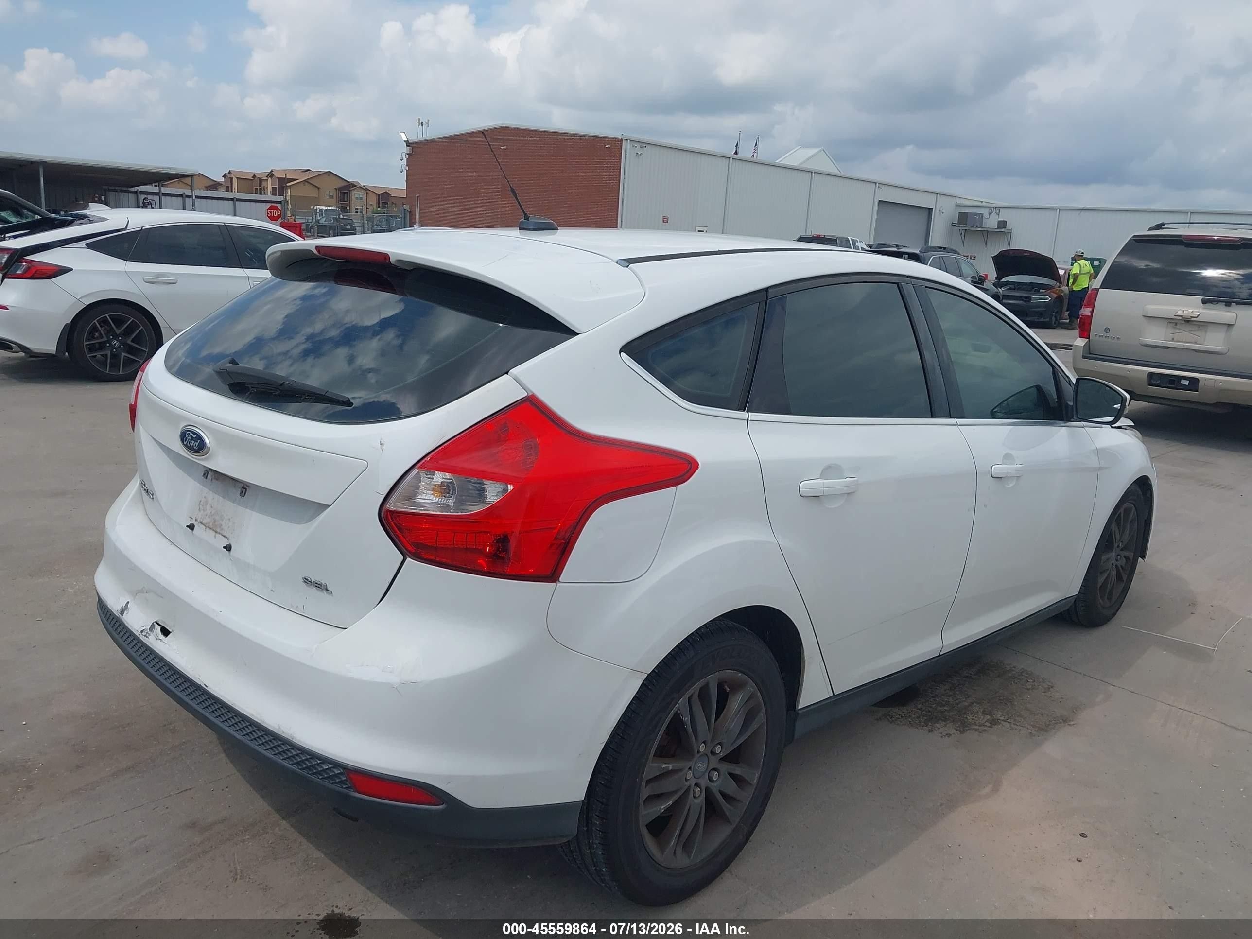 2012 Ford Focus Sel White vin: 1FAHP3M20CL146063
