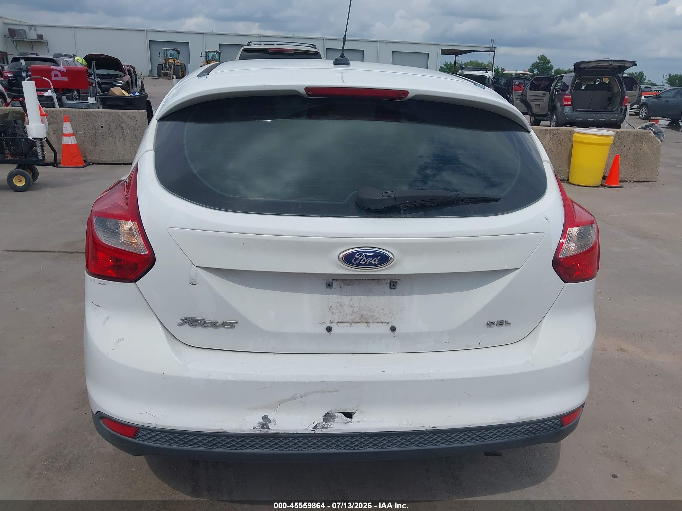 2012 Ford Focus Sel White vin: 1FAHP3M20CL146063