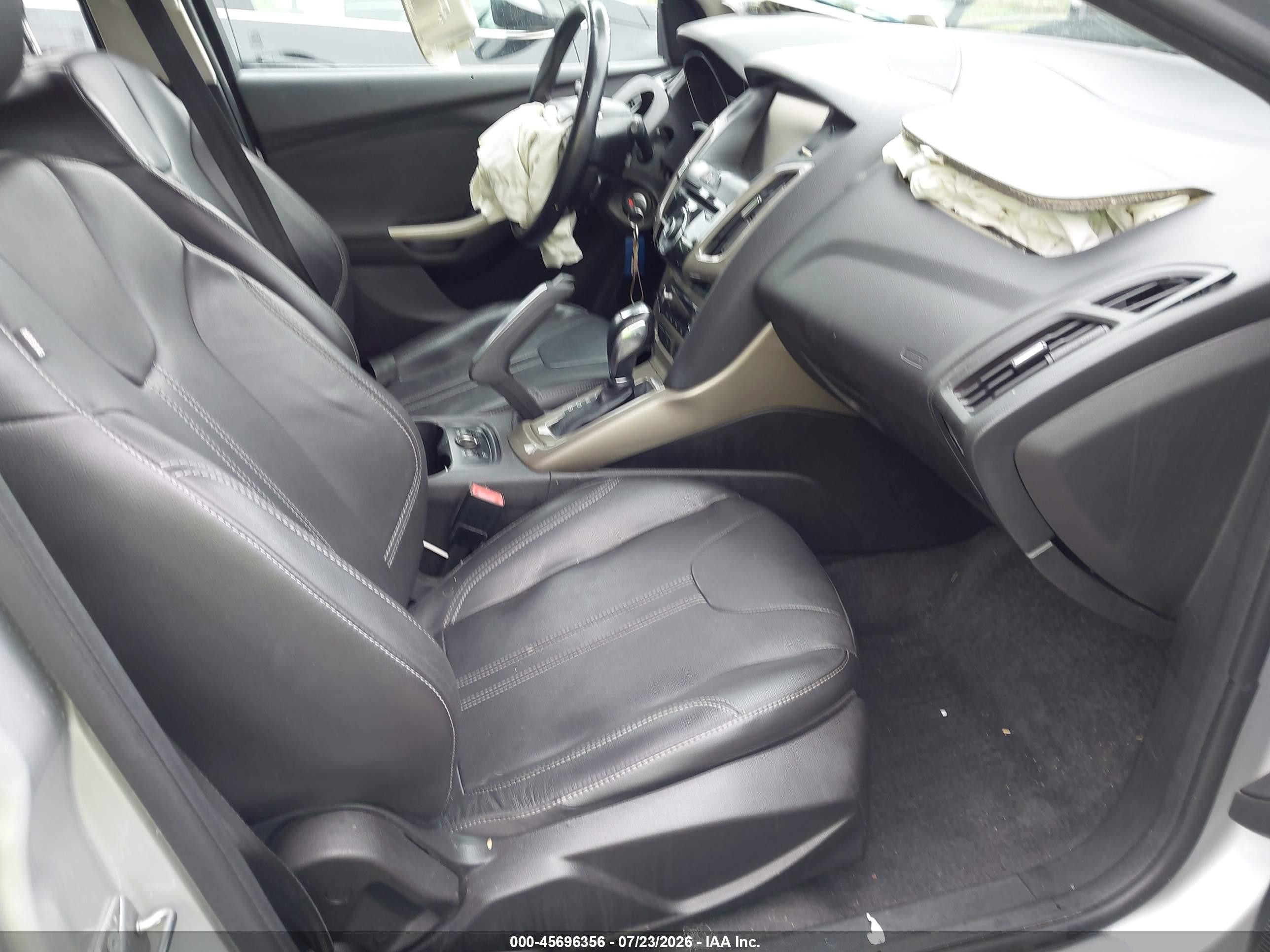 2012 Ford Focus Sel Silver vin: 1FAHP3M20CL224311