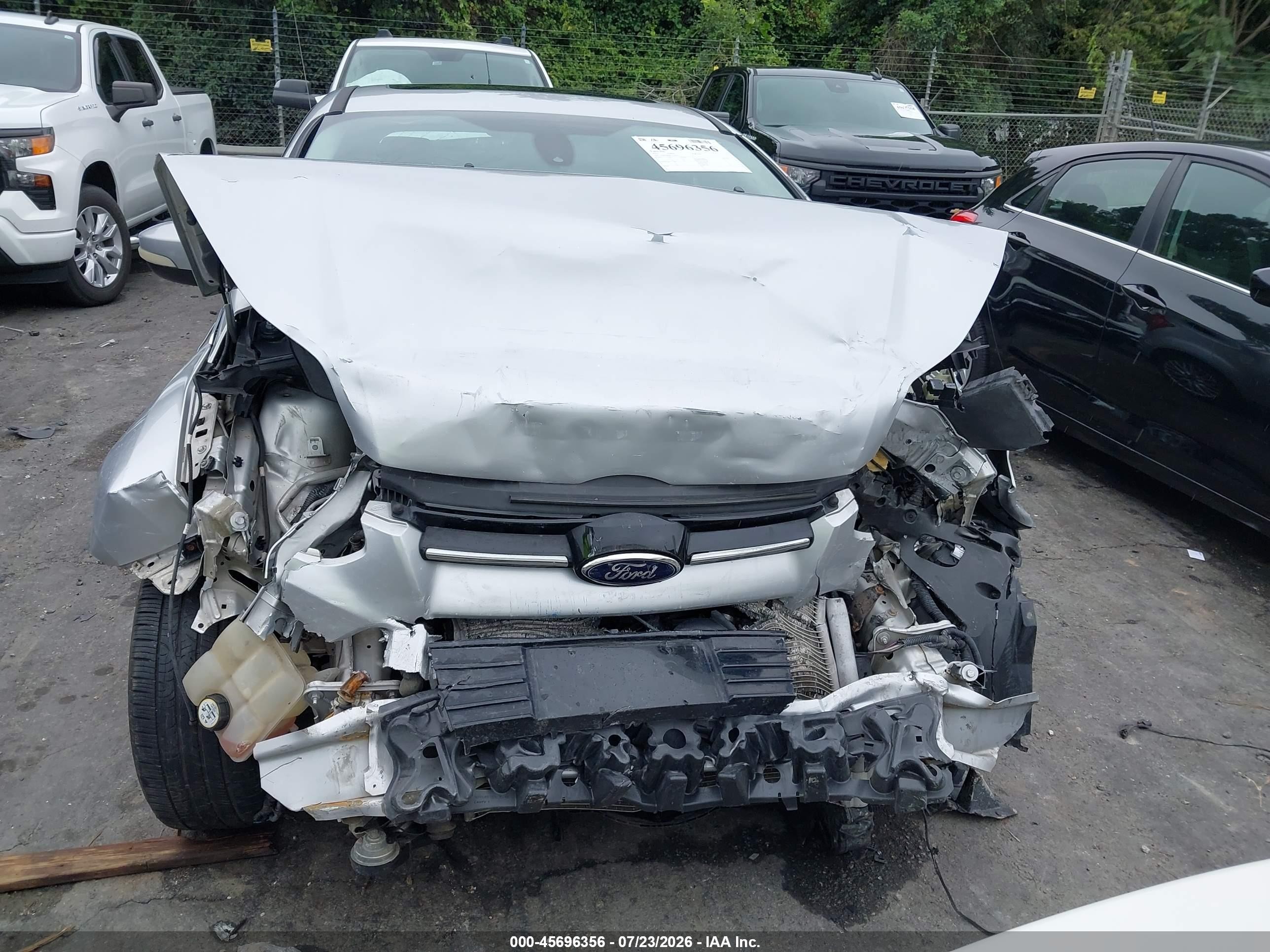 2012 Ford Focus Sel Silver vin: 1FAHP3M20CL224311