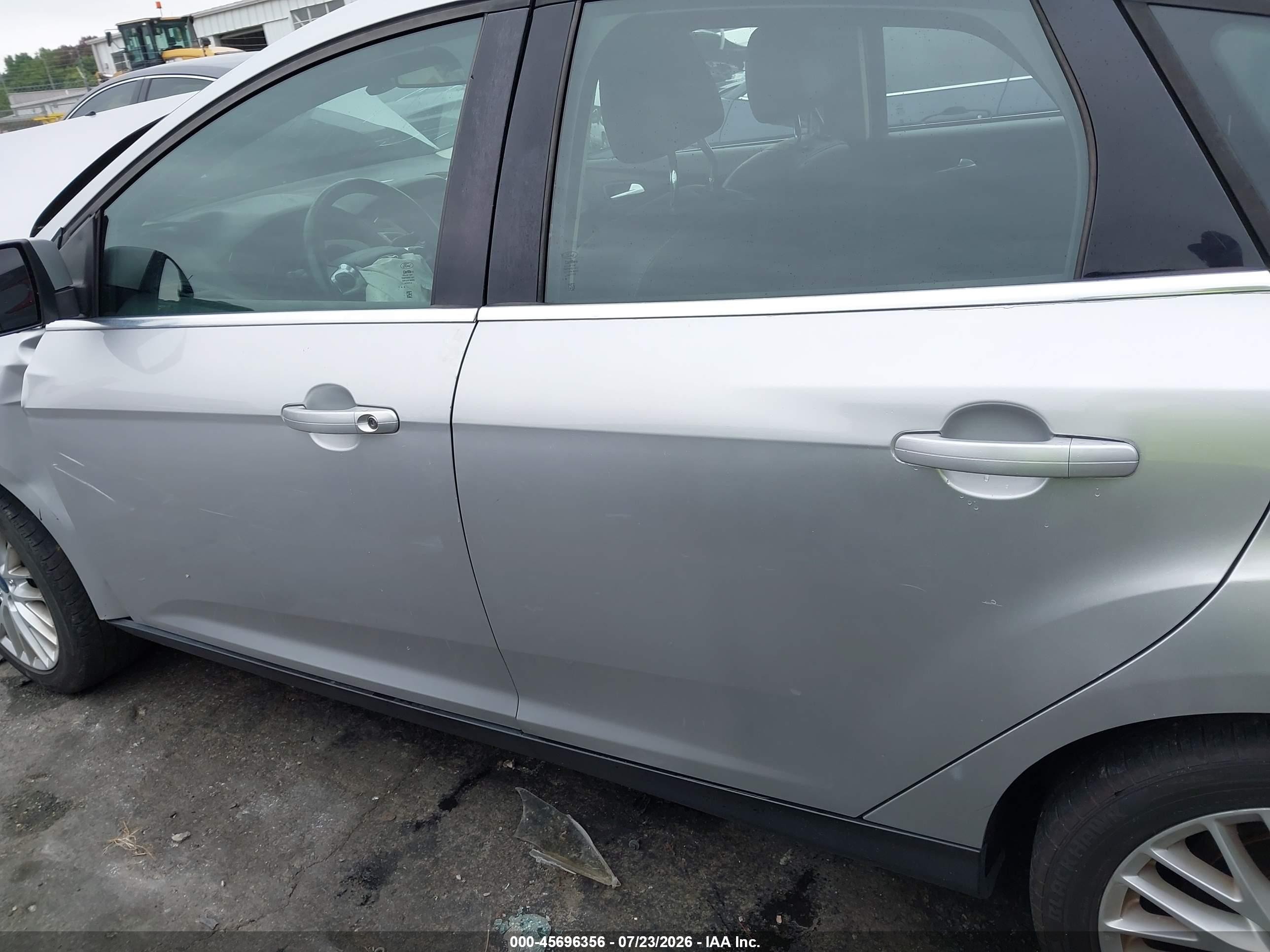 2012 Ford Focus Sel Silver vin: 1FAHP3M20CL224311