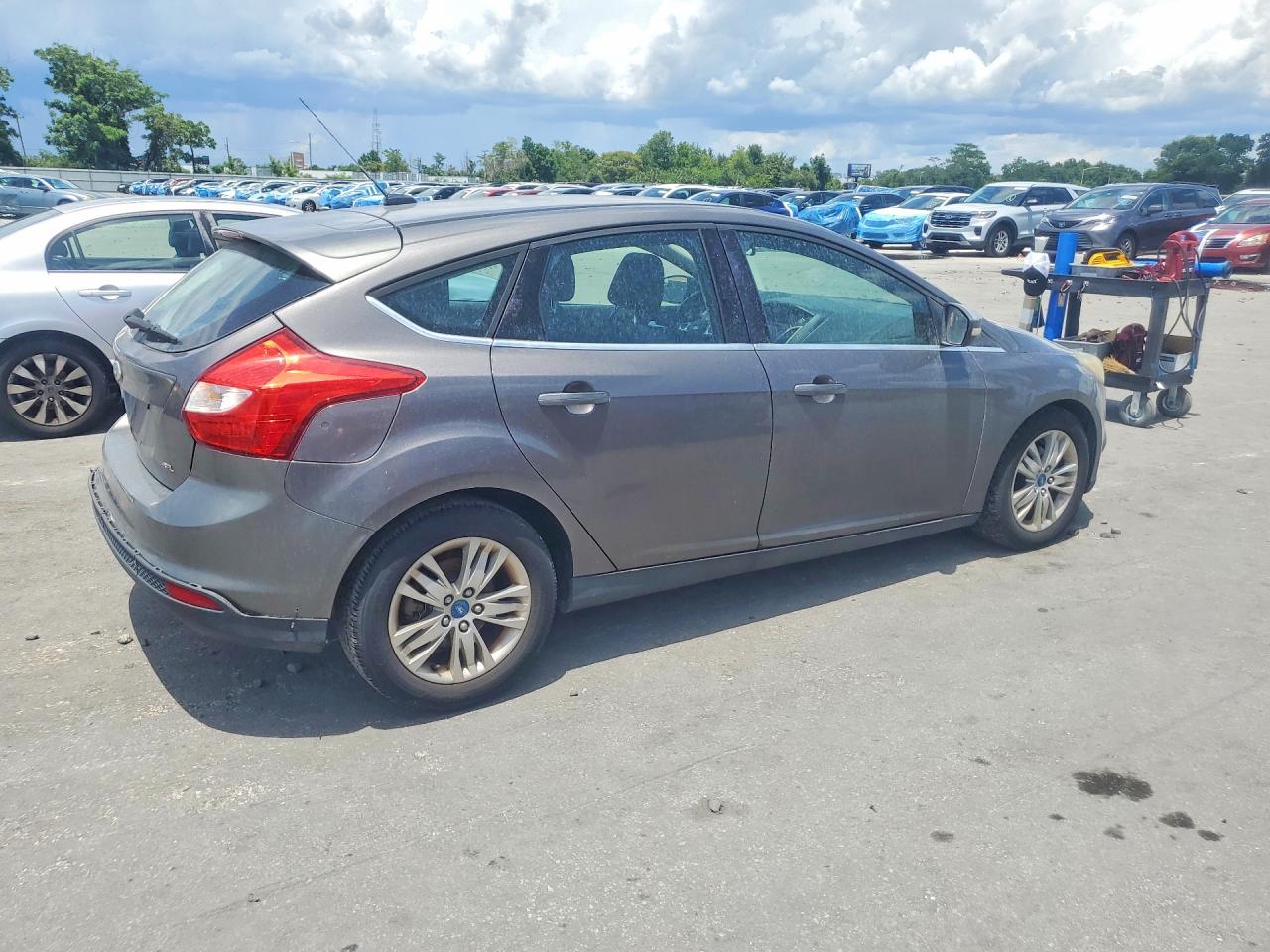 2012 Ford Focus Sel Gray vin: 1FAHP3M20CL227211