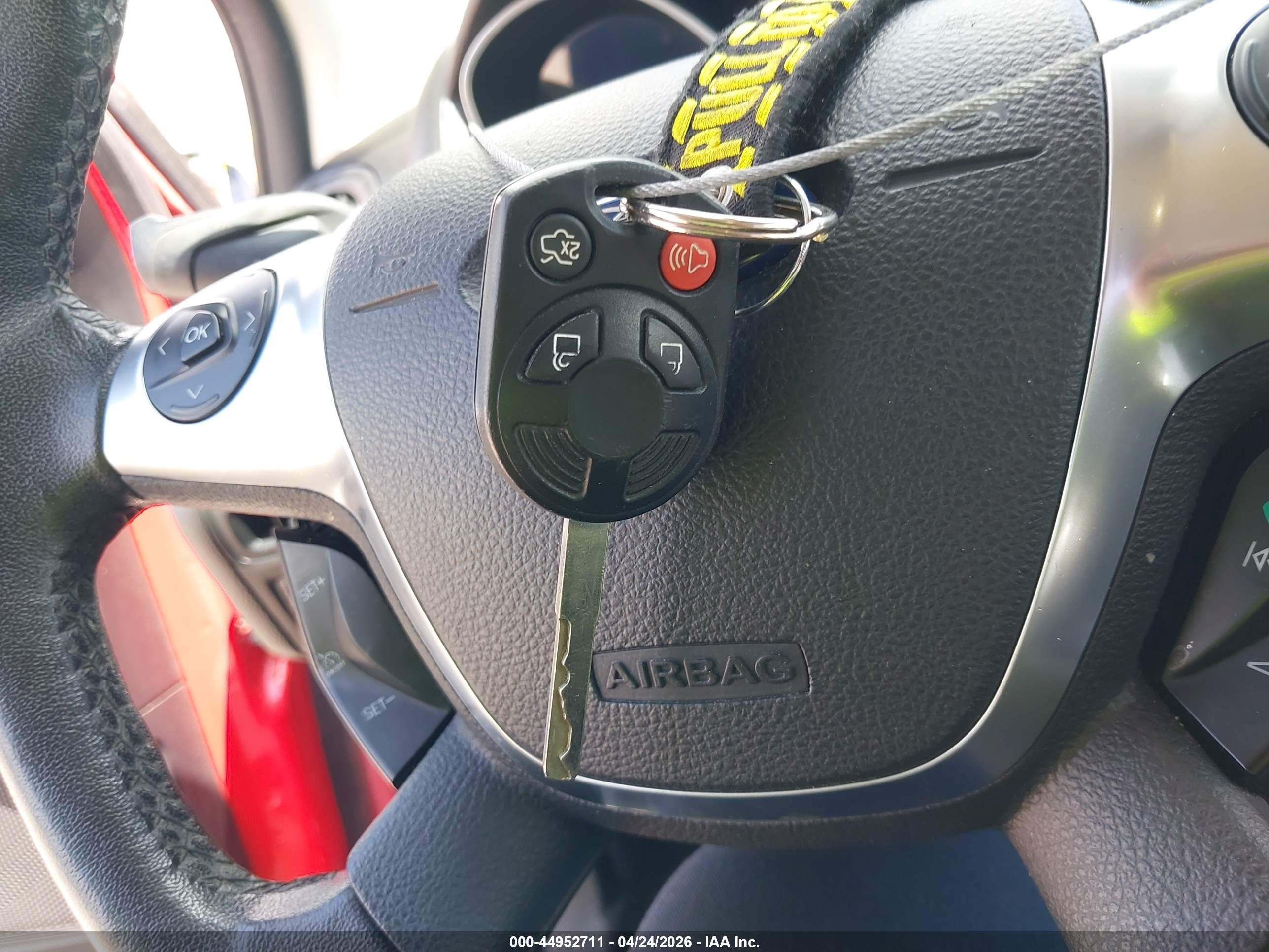 2012 Ford Focus Sel Red vin: 1FAHP3M20CL252089