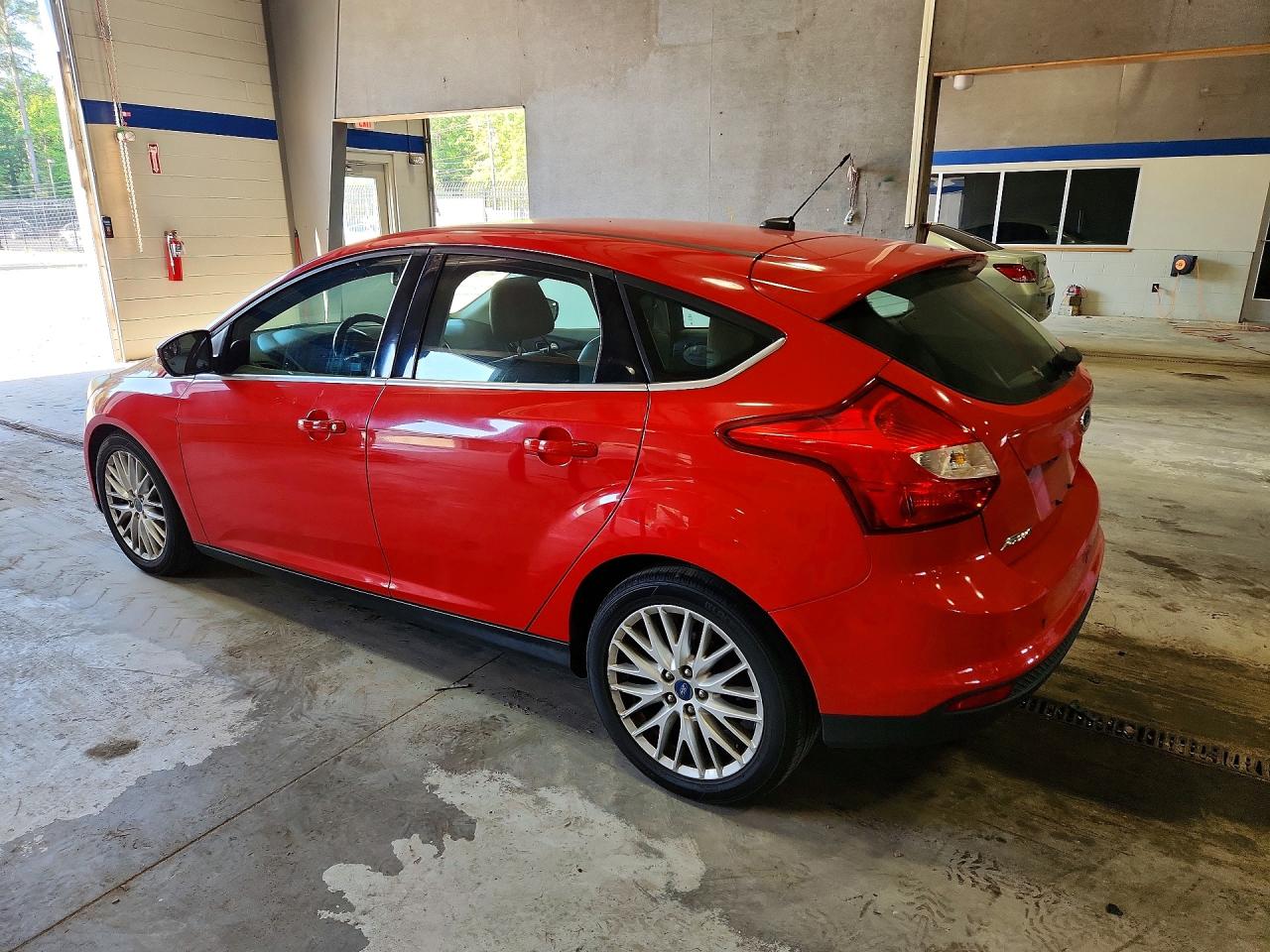 2012 Ford Focus Sel Red vin: 1FAHP3M20CL265263