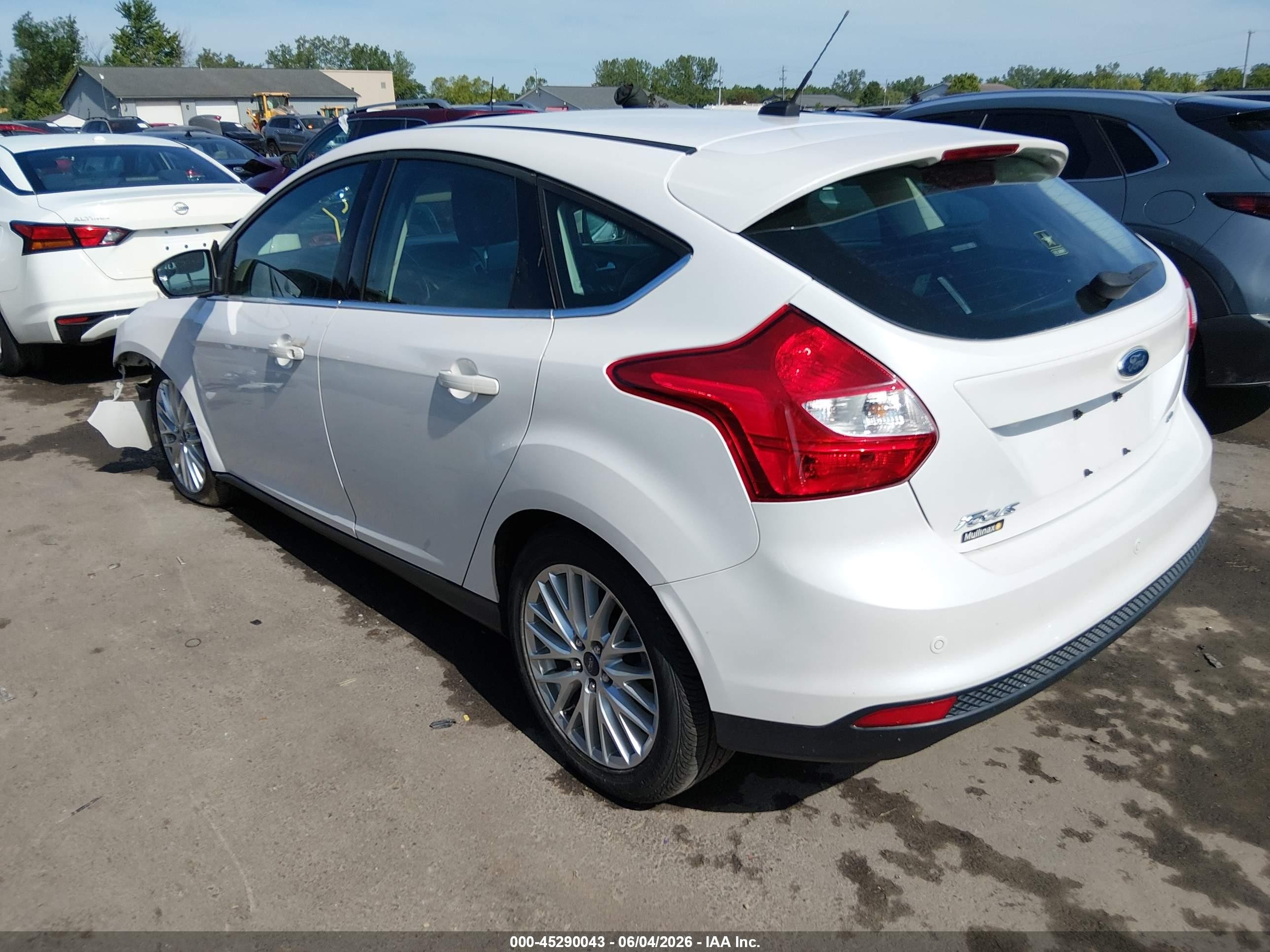 2012 Ford Focus Sel White vin: 1FAHP3M20CL271645