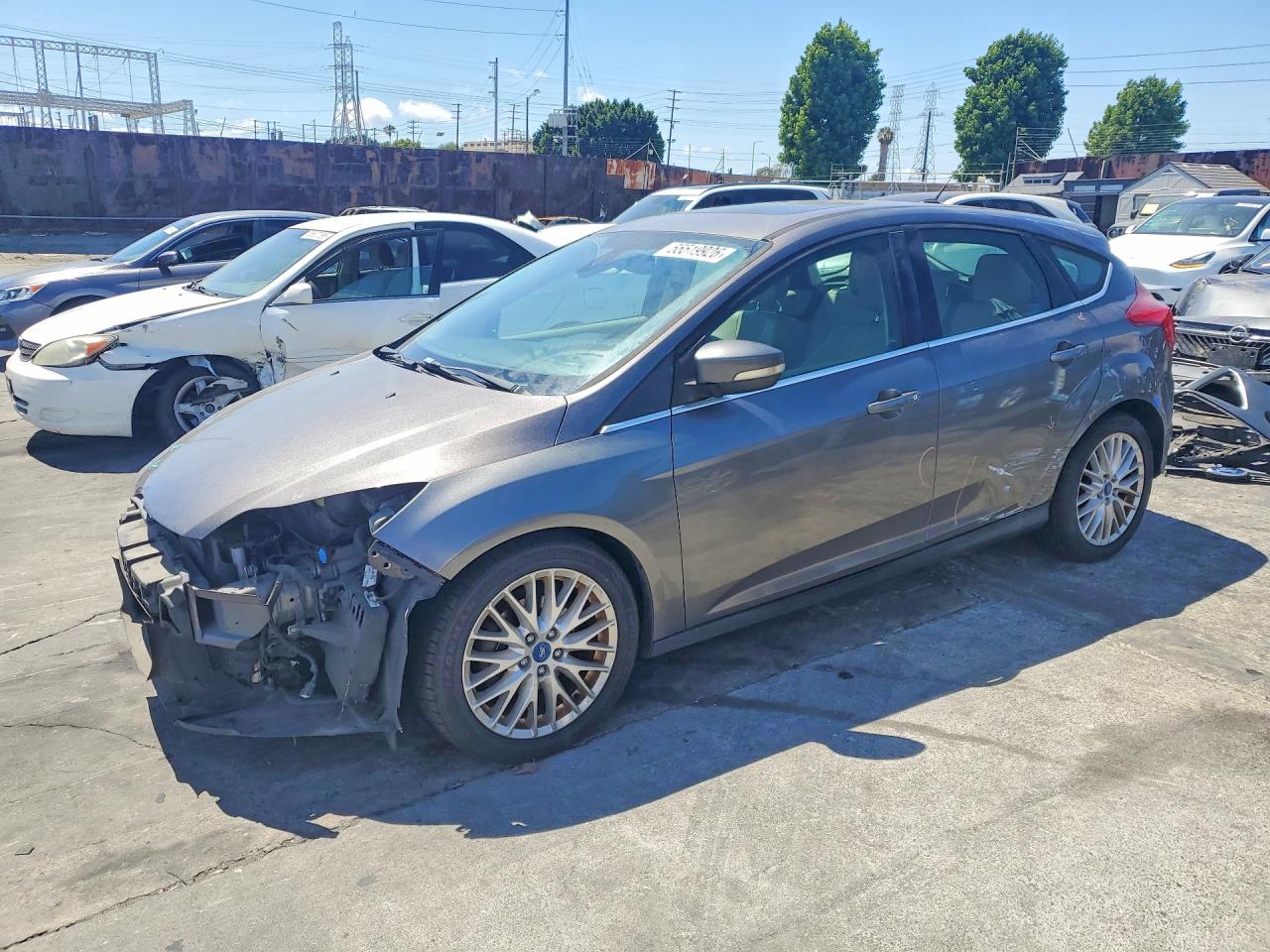 2012 Ford Focus Sel Gray vin: 1FAHP3M20CL287635