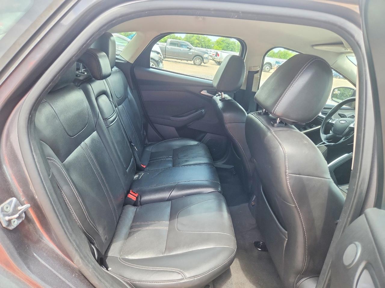 2012 Ford Focus Sel Gray vin: 1FAHP3M20CL410348