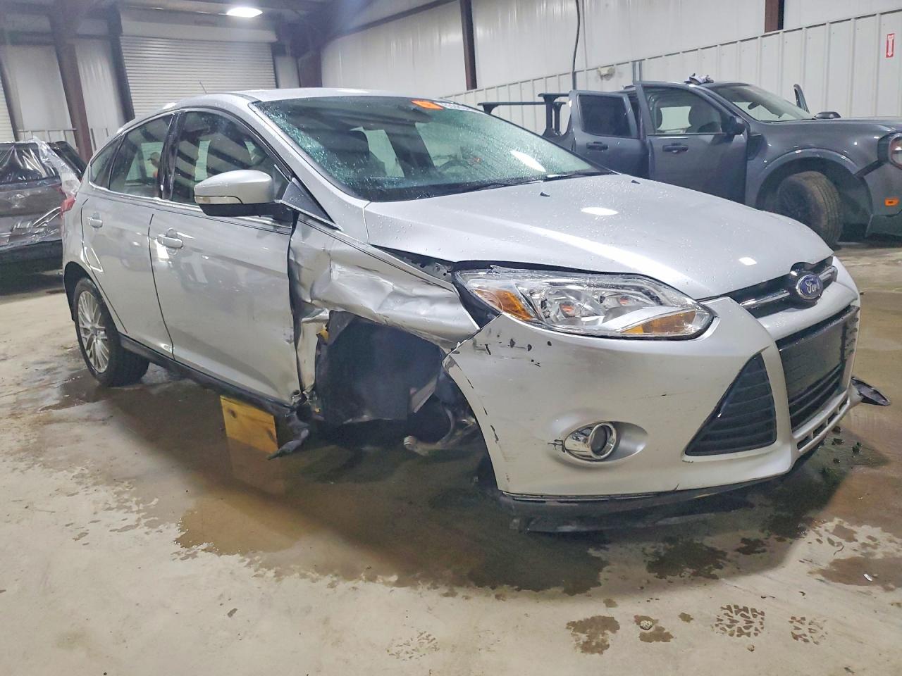2012 Ford Focus Sel Silver vin: 1FAHP3M21CL135282