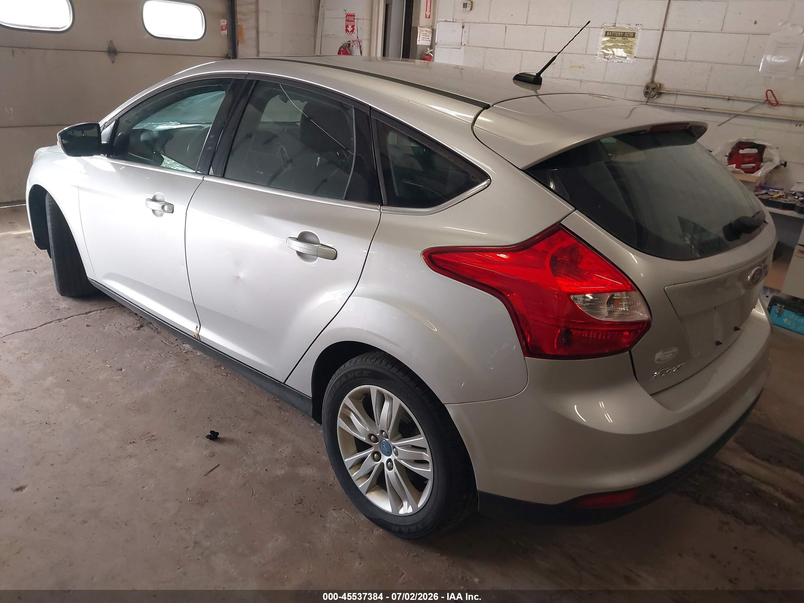 2012 Ford Focus Sel Silver vin: 1FAHP3M21CL222230