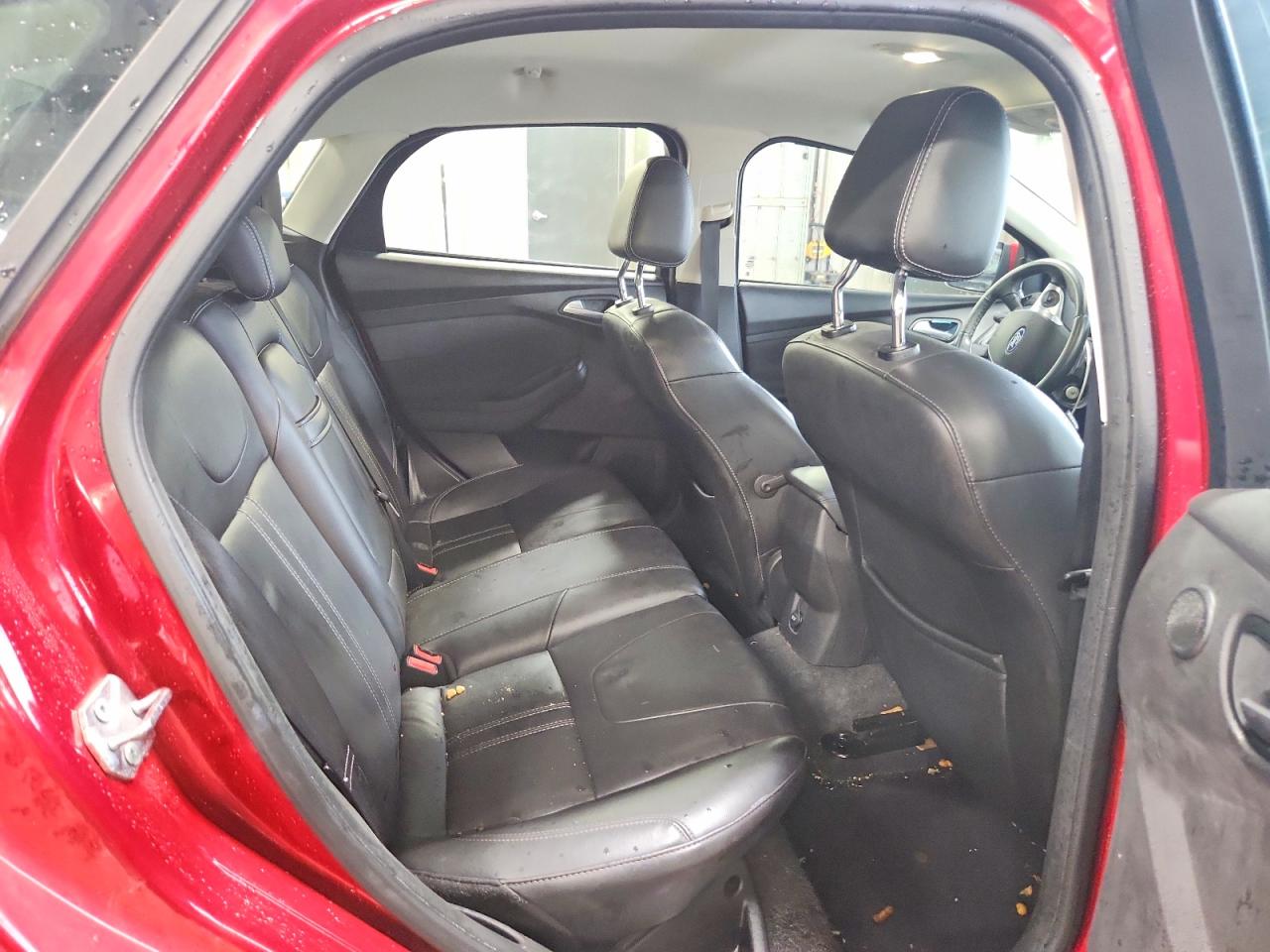 2012 Ford Focus Sel Red vin: 1FAHP3M21CL255101