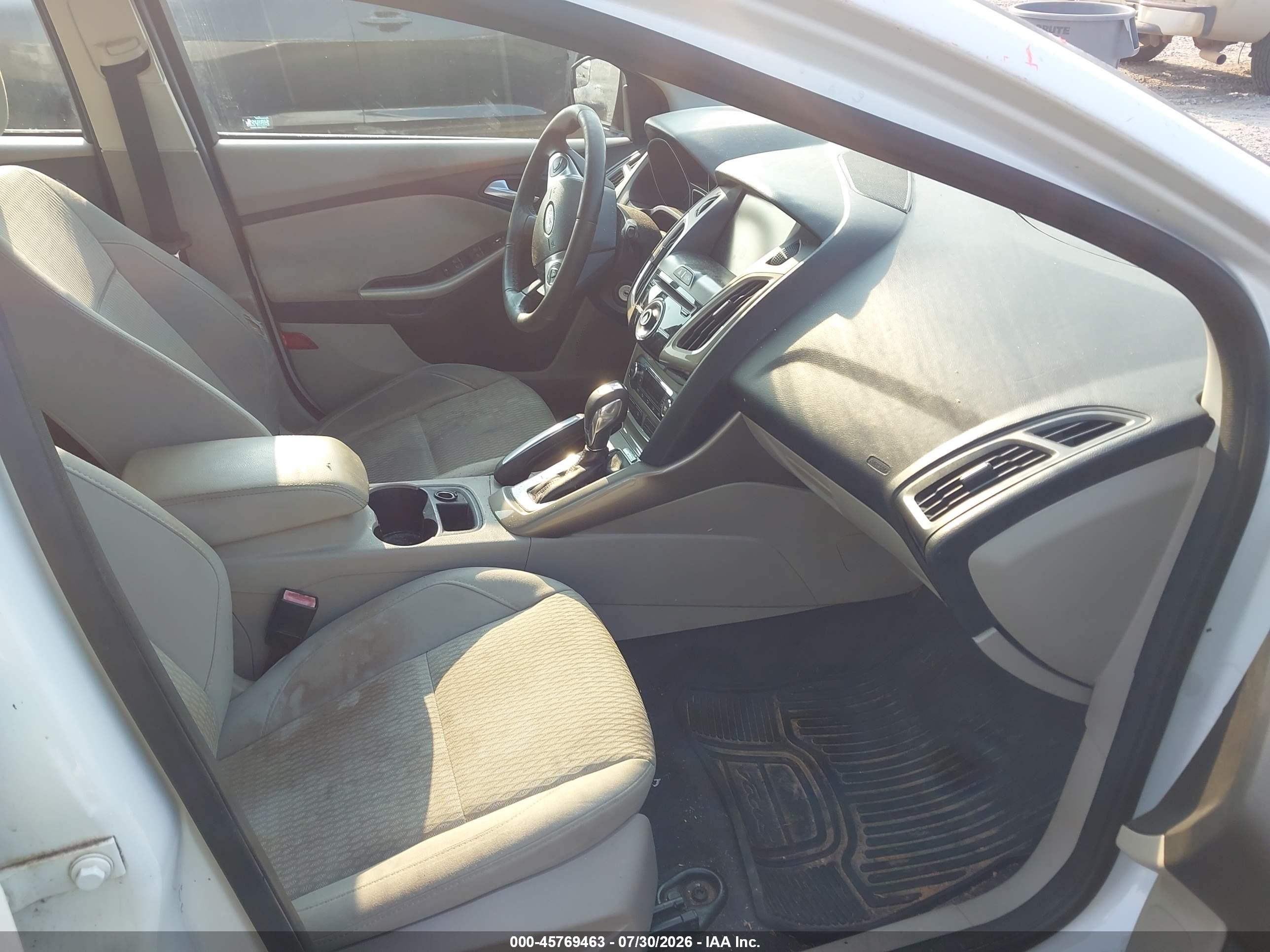 2012 Ford Focus Sel White vin: 1FAHP3M21CL270505