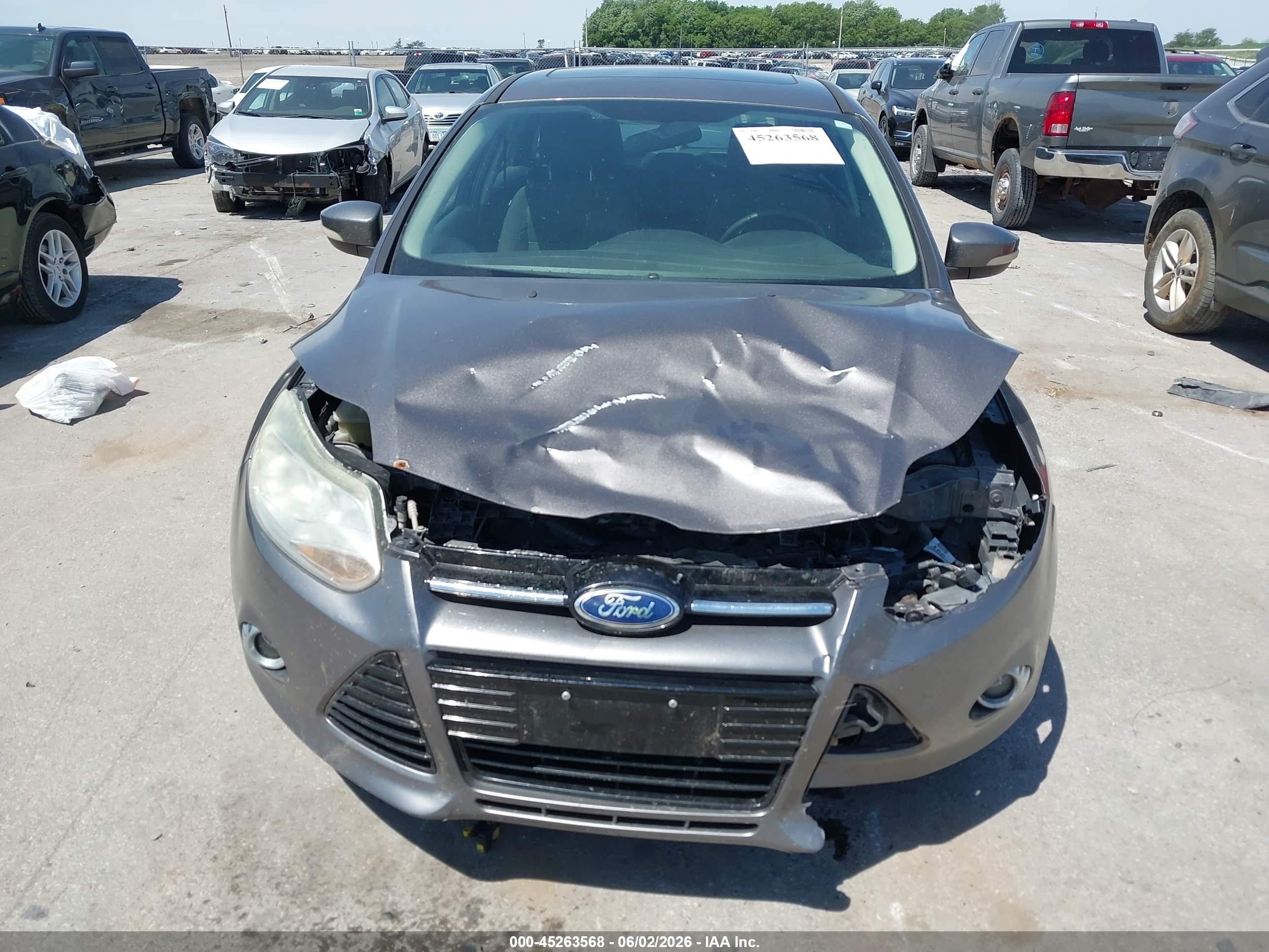 2012 Ford Focus Sel Gray vin: 1FAHP3M21CL283304