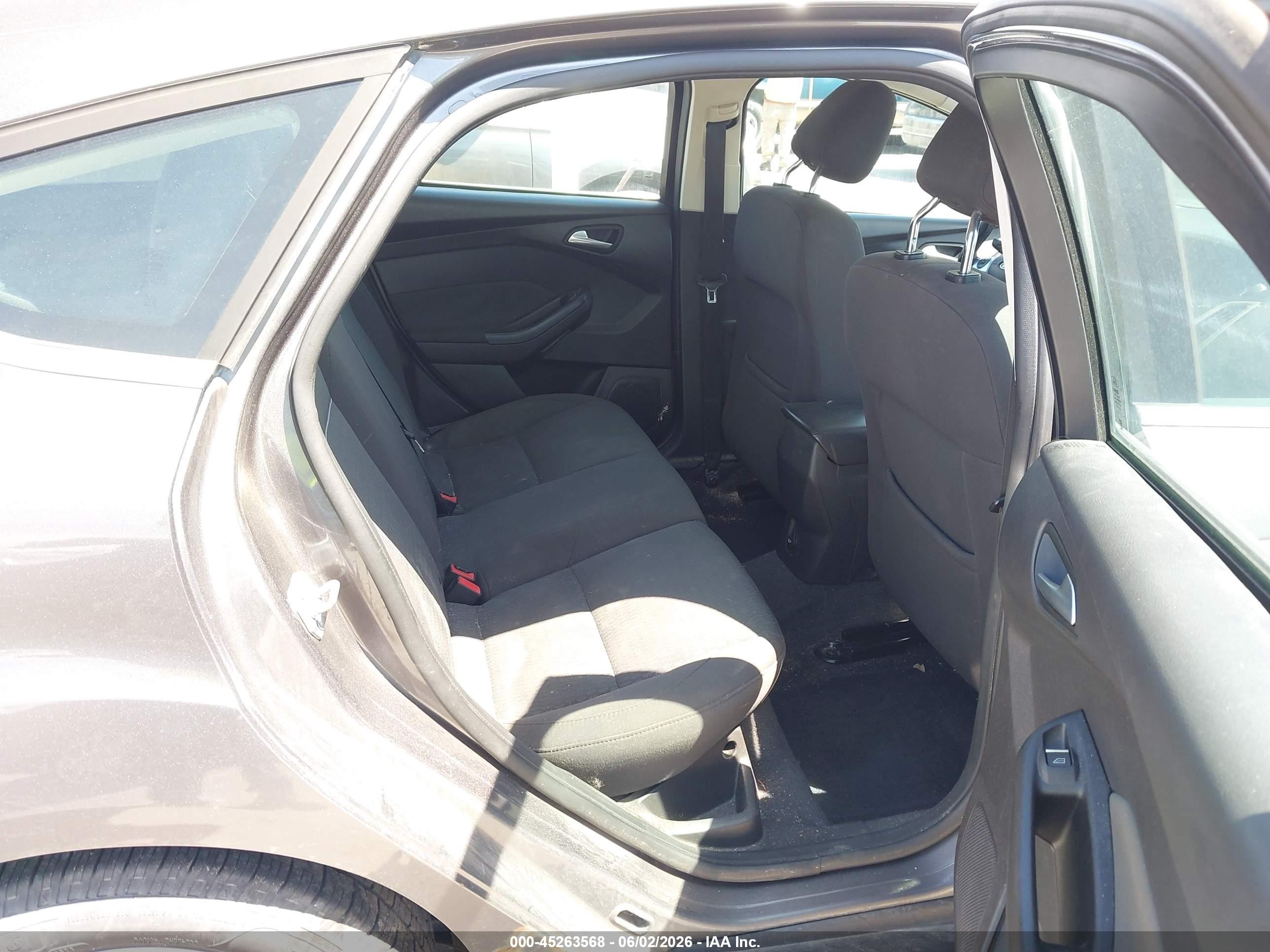 2012 Ford Focus Sel Gray vin: 1FAHP3M21CL283304