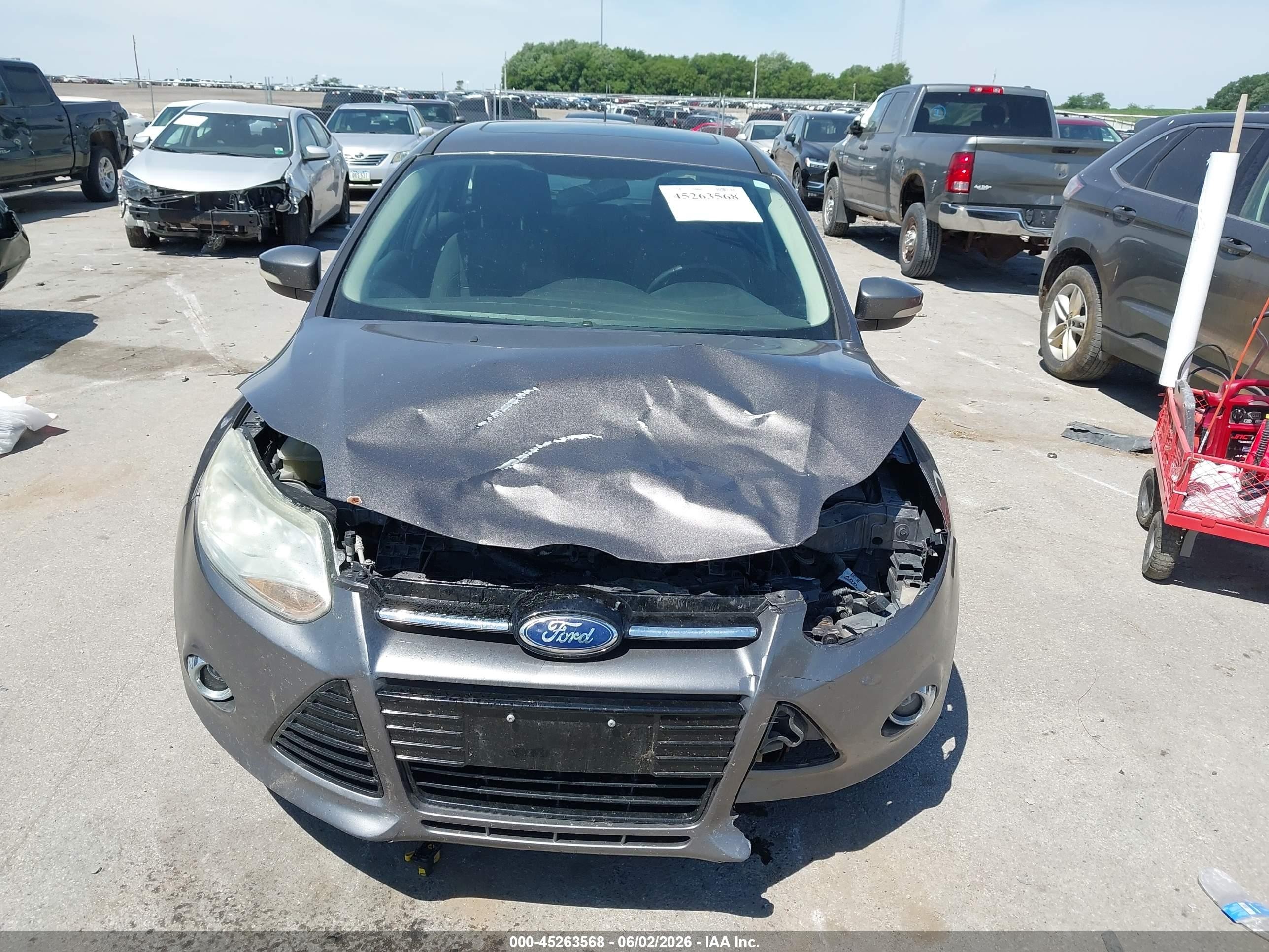 2012 Ford Focus Sel Gray vin: 1FAHP3M21CL283304