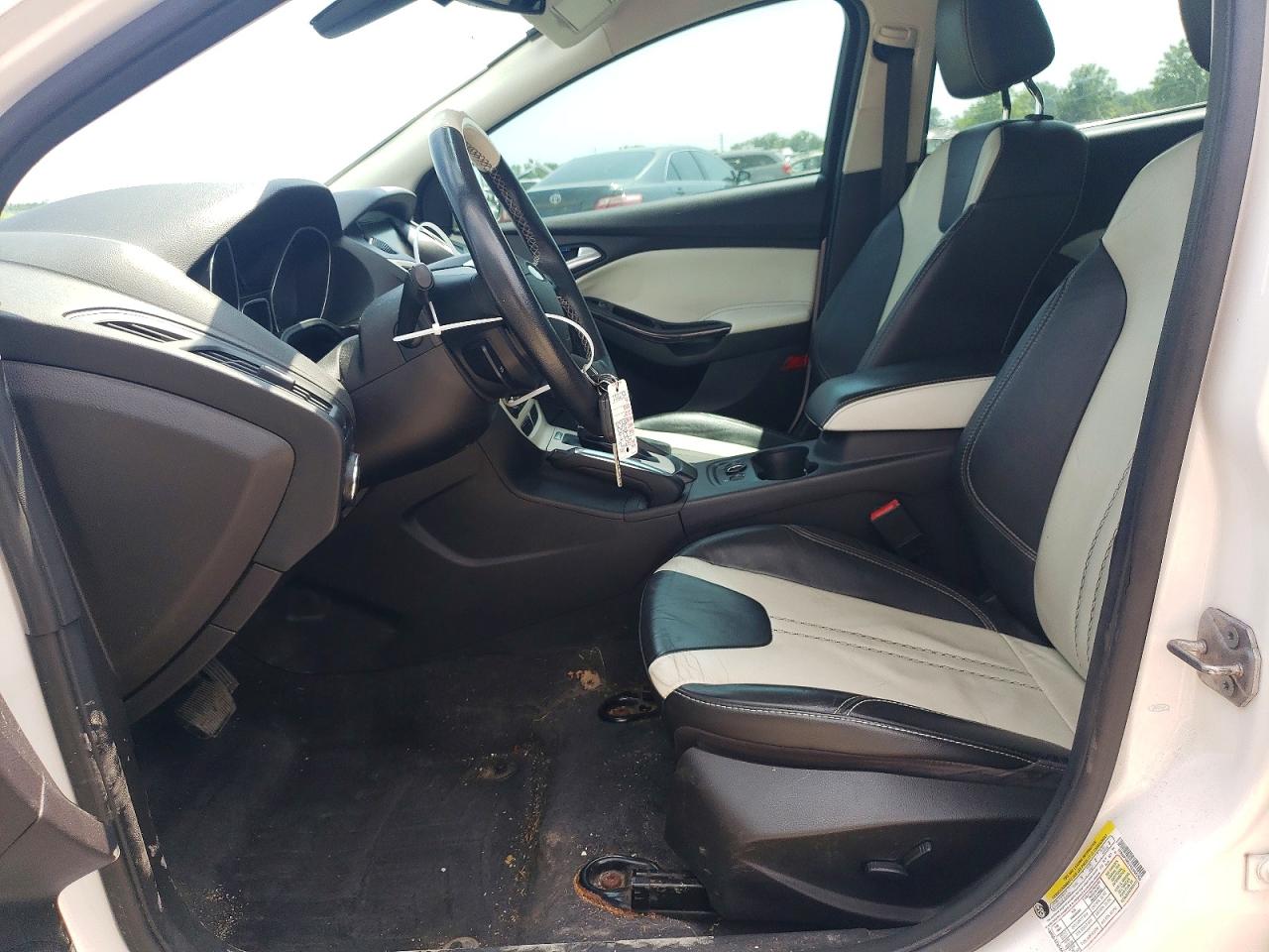 2012 Ford Focus Sel White vin: 1FAHP3M21CL344795