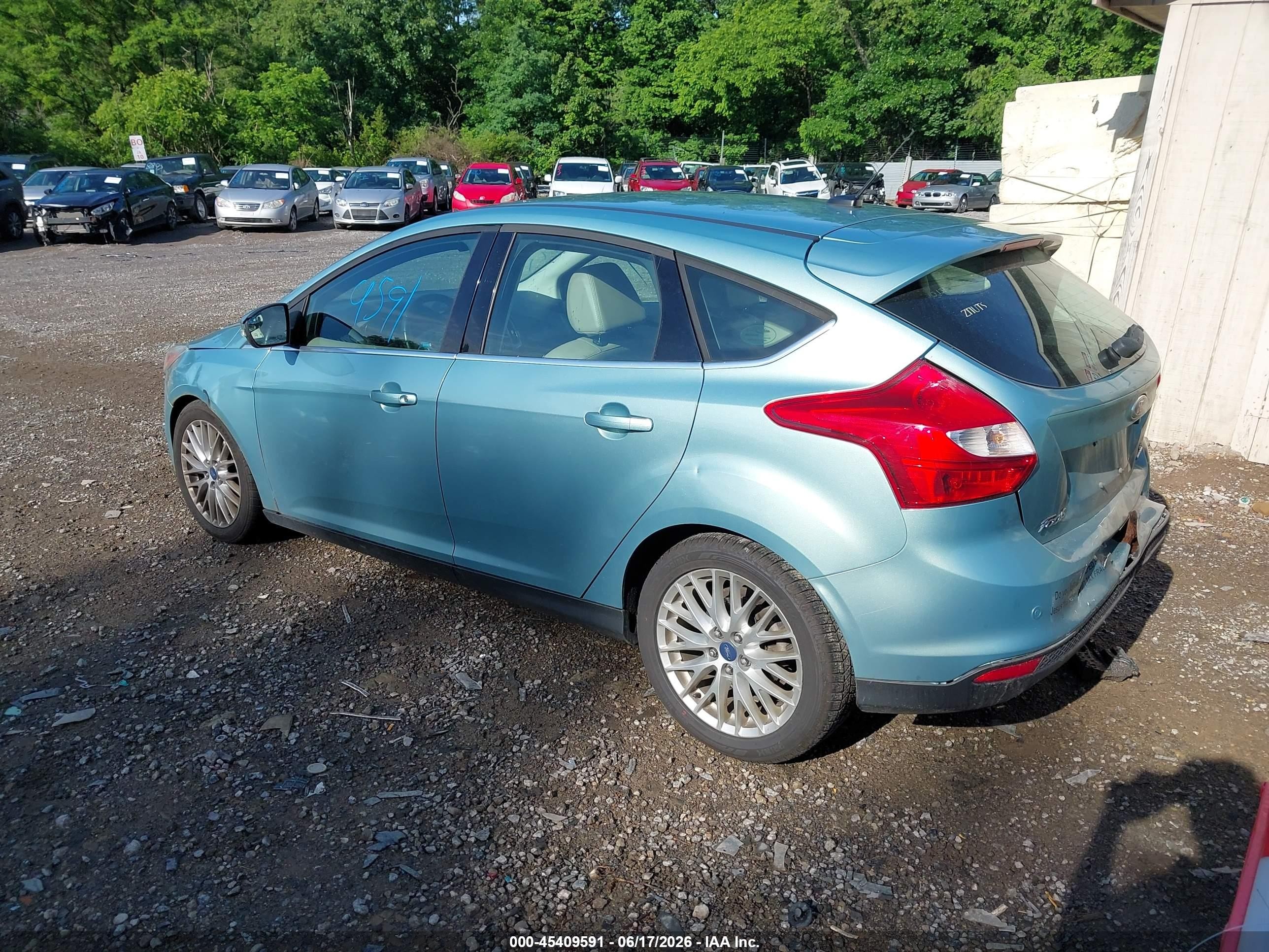 2012 Ford Focus Sel Blue vin: 1FAHP3M21CL446940